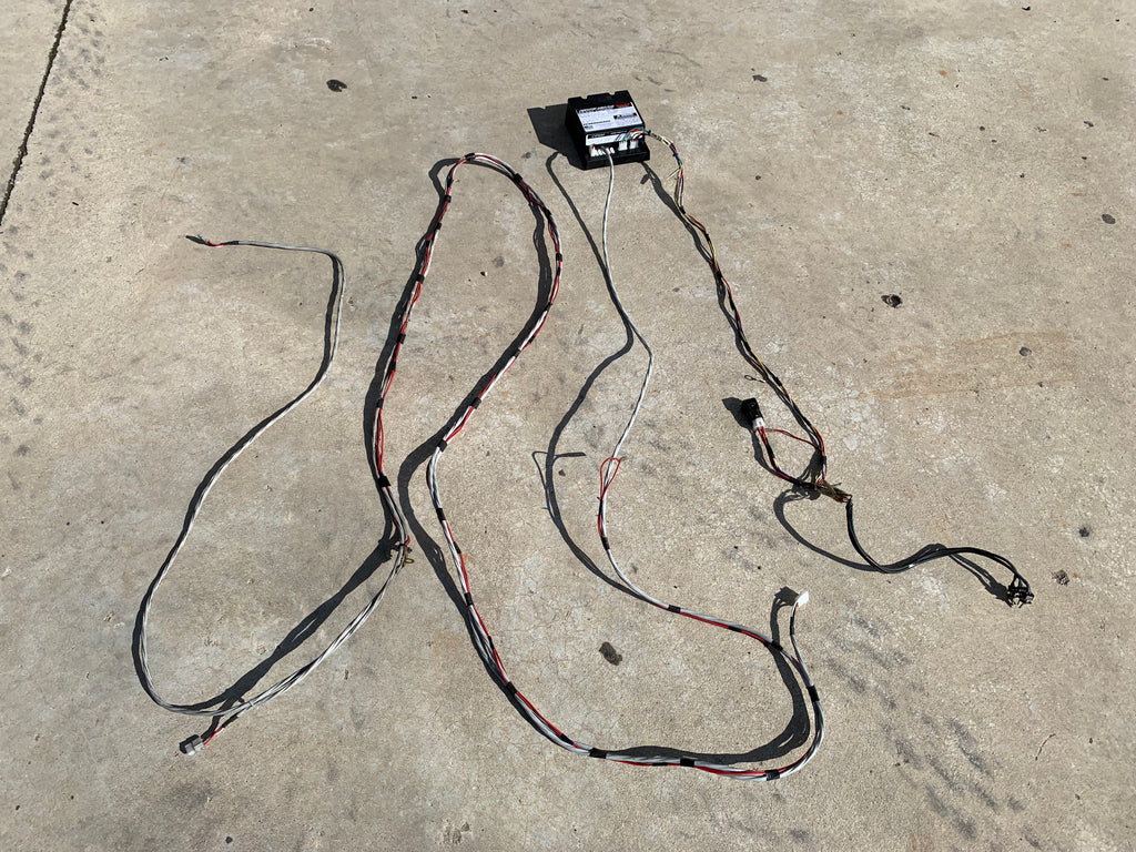 WHELEN 6 Lamp Strobe Light Power Supply w/loom