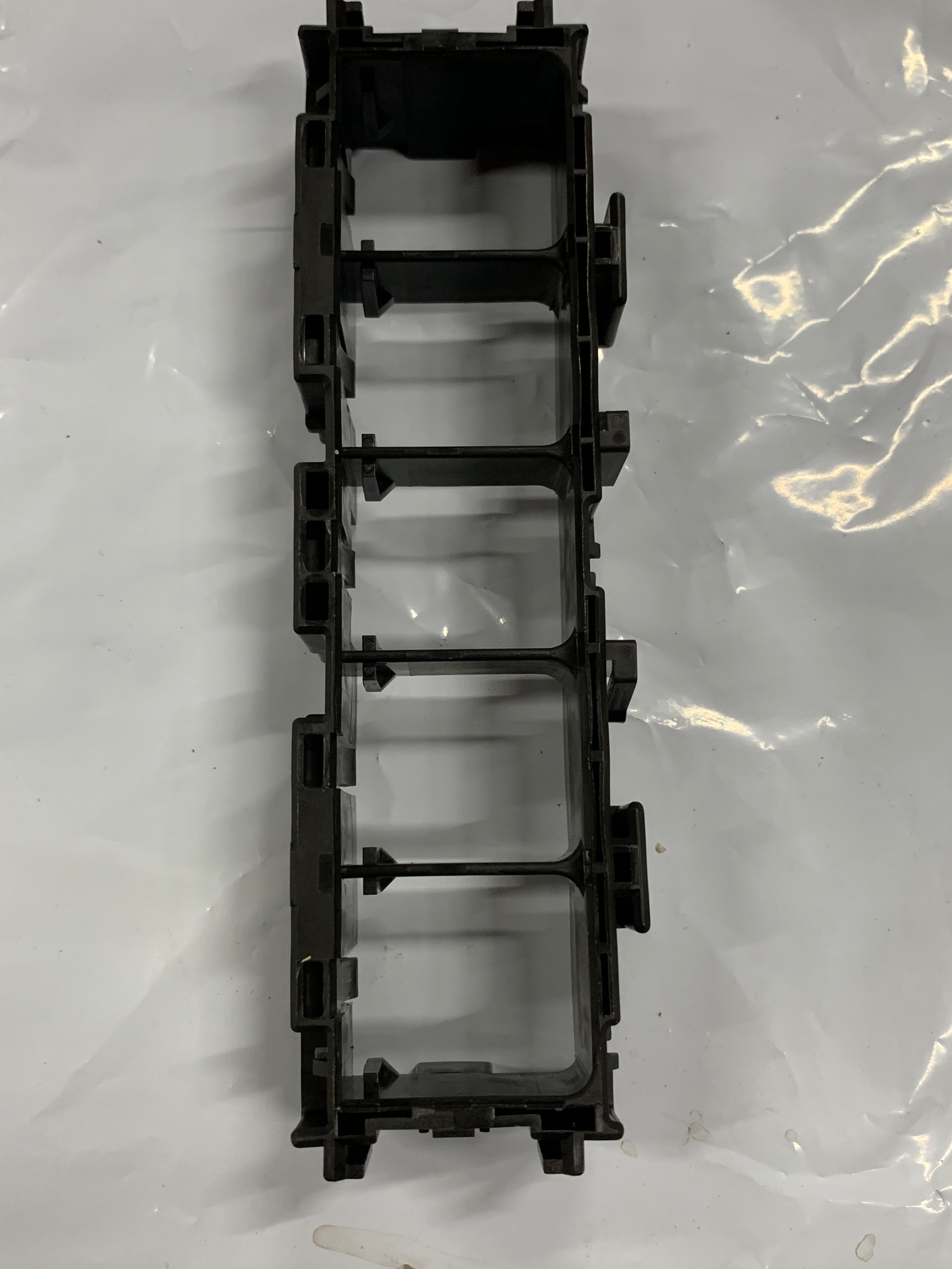 NEW Relay Housing, R32