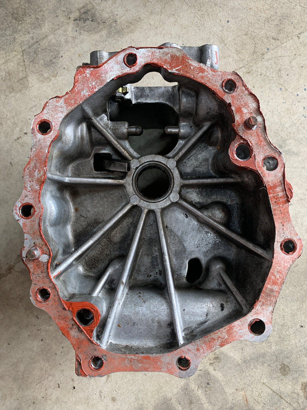 Damaged Gearbox, R32 GTR
