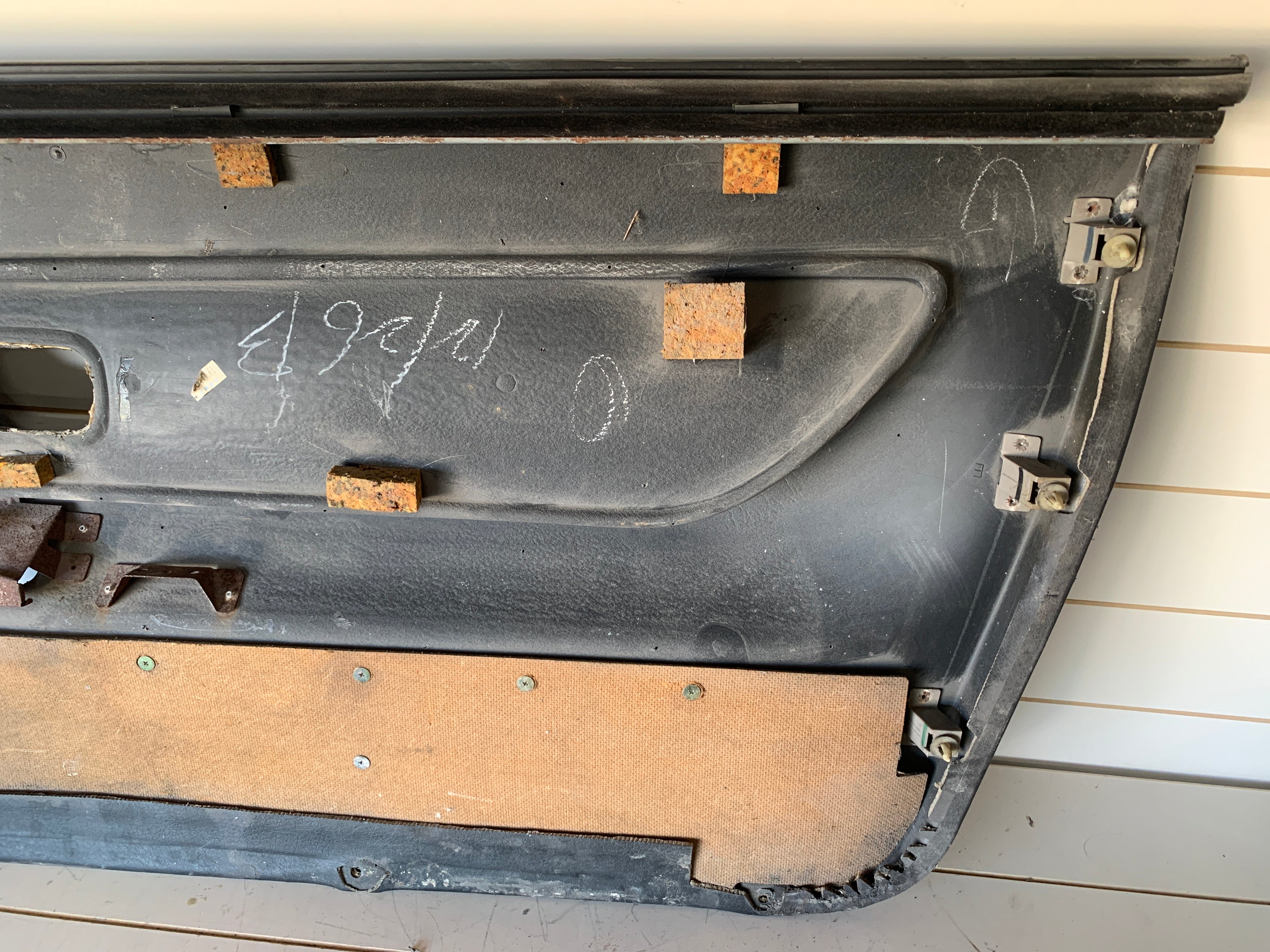 LEFT Door Card, R32