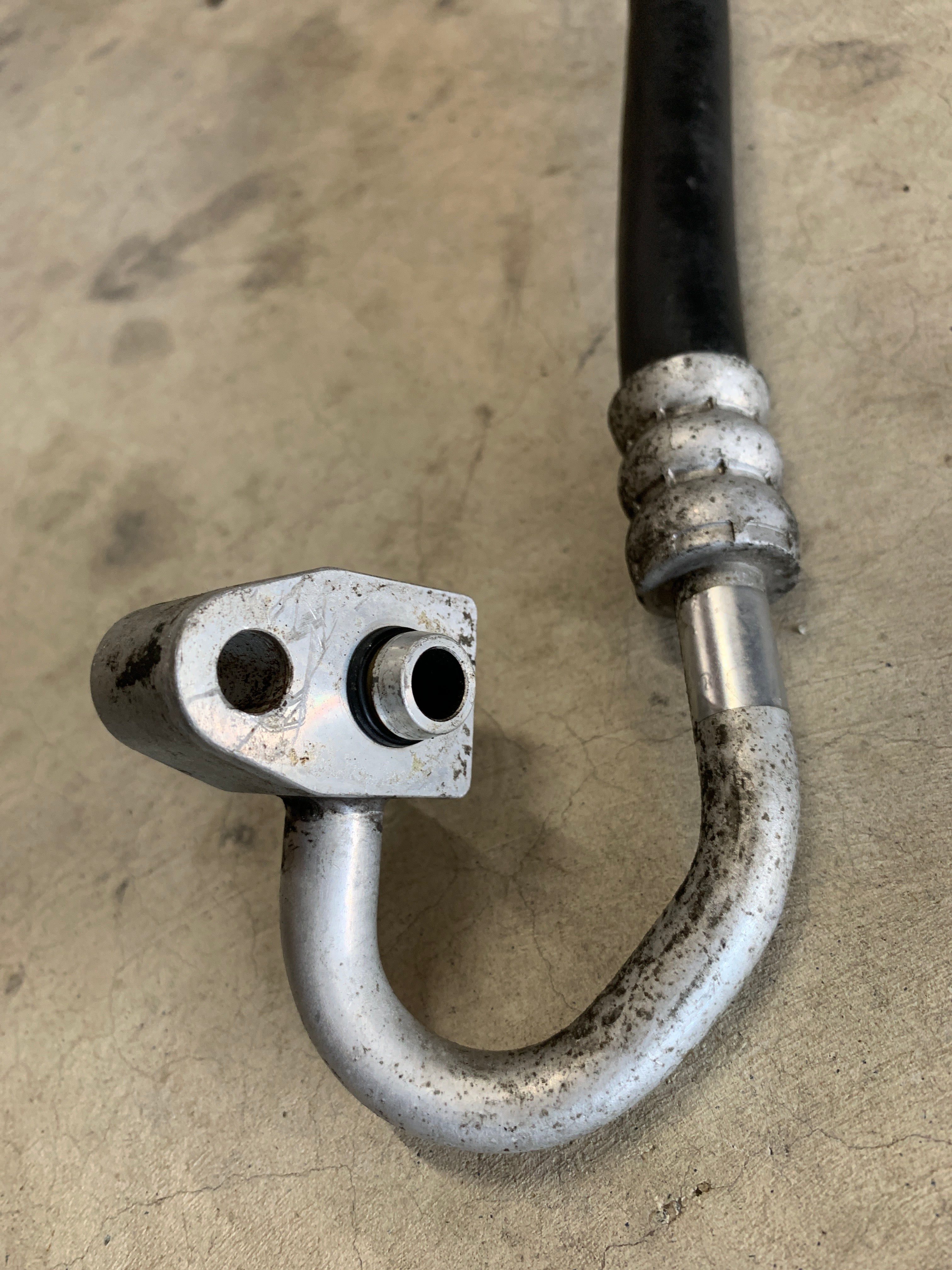 HIGH SIDE Air Conditioning Line, R32 Skyline