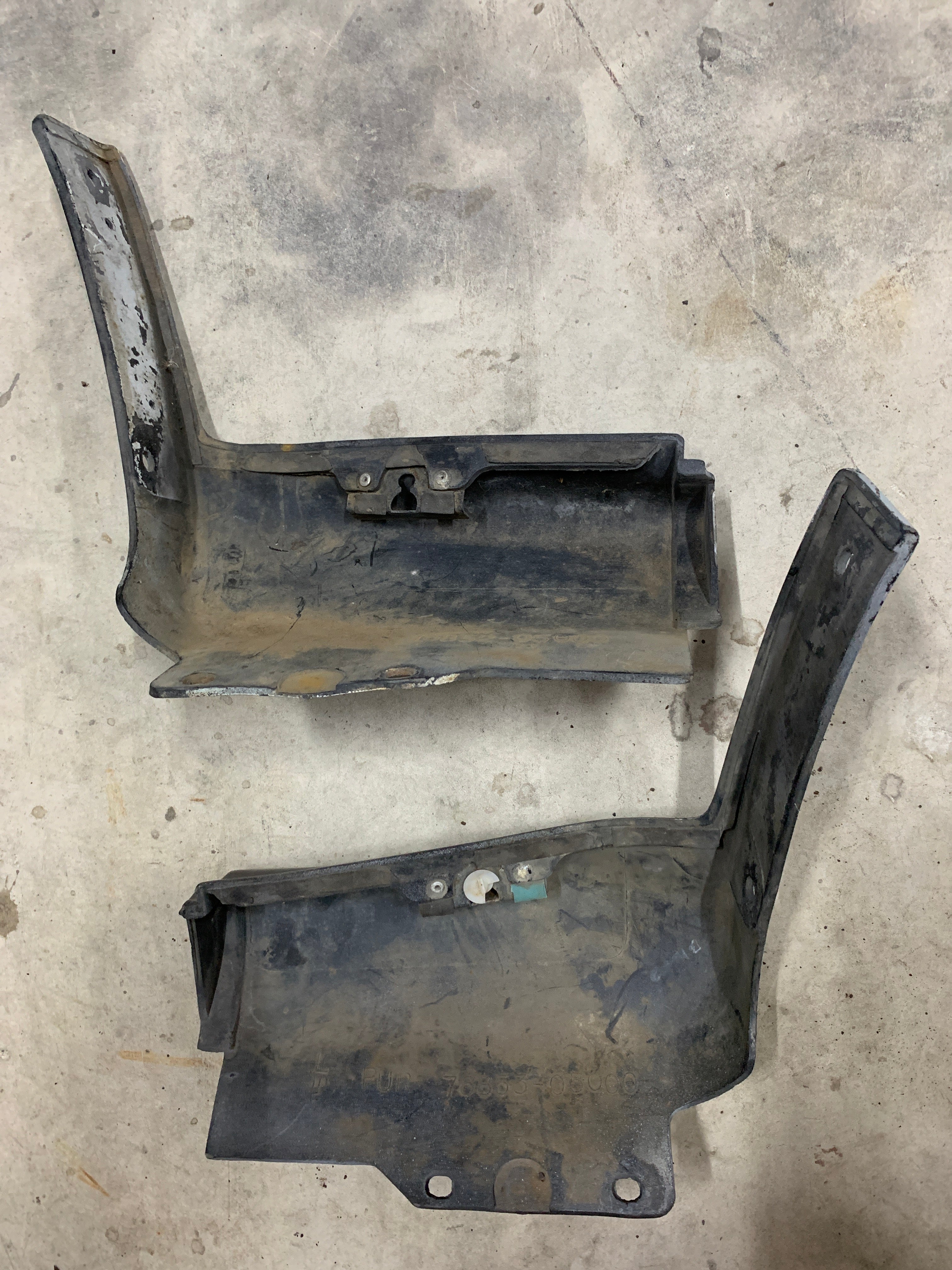 Side skirts w N1 Style end Caps, R32 GTR