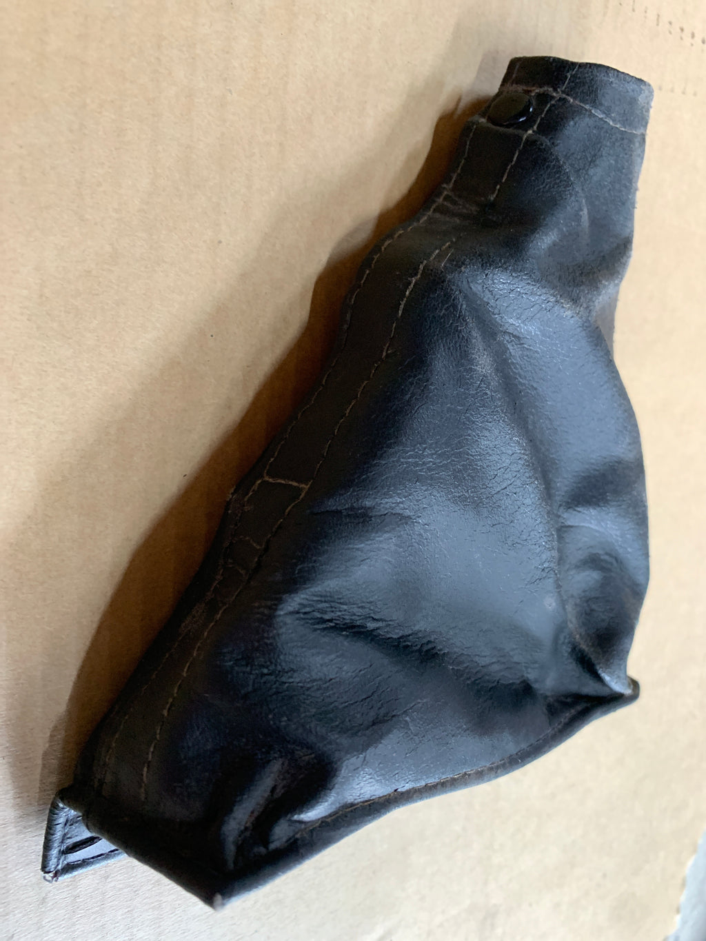 Hand Brake Boot, R32
