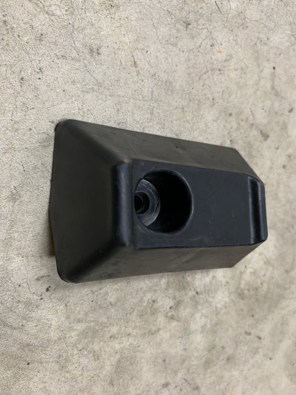Accelerator Pedal Stop, R32