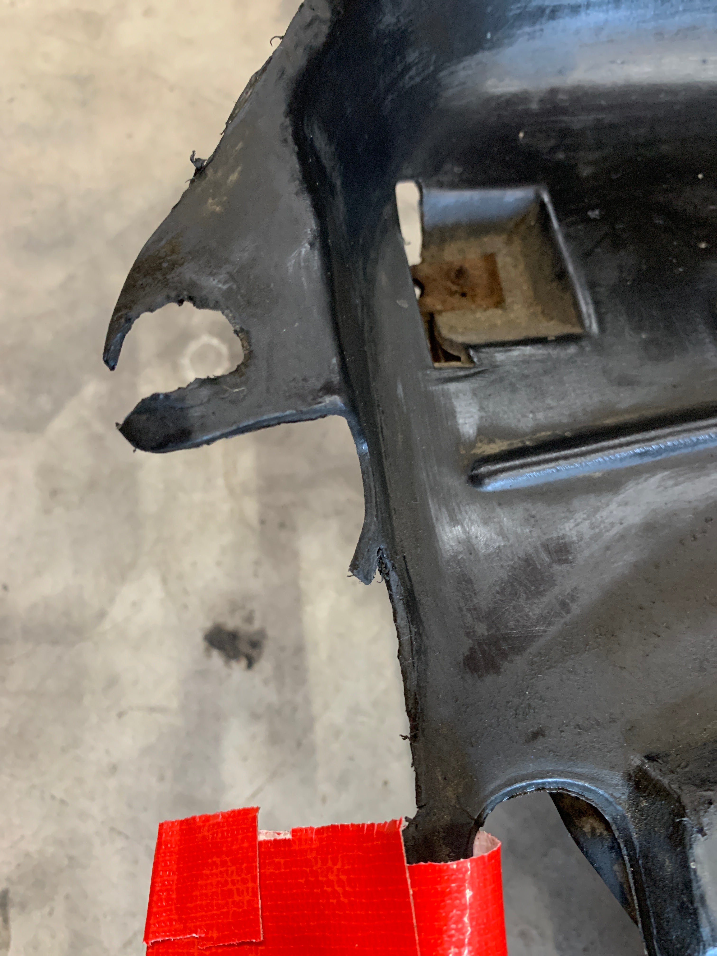 LEFT Front Guard Liner, R32 GTR