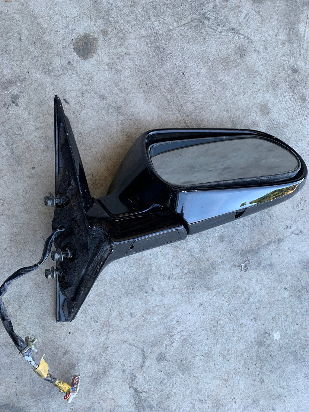 RIGHT Wing Mirror, R32 4dr