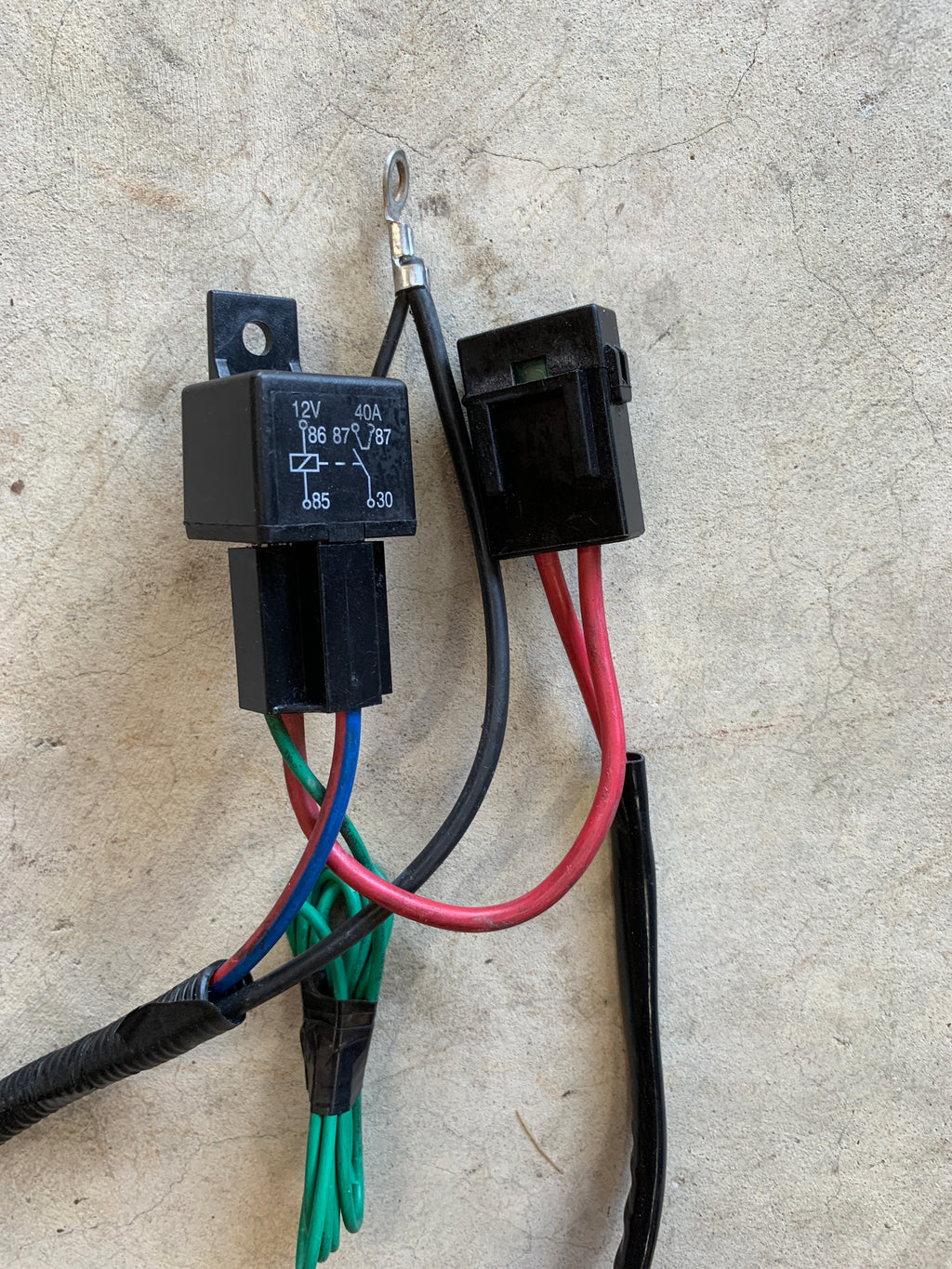 Relay & In-line Fuse