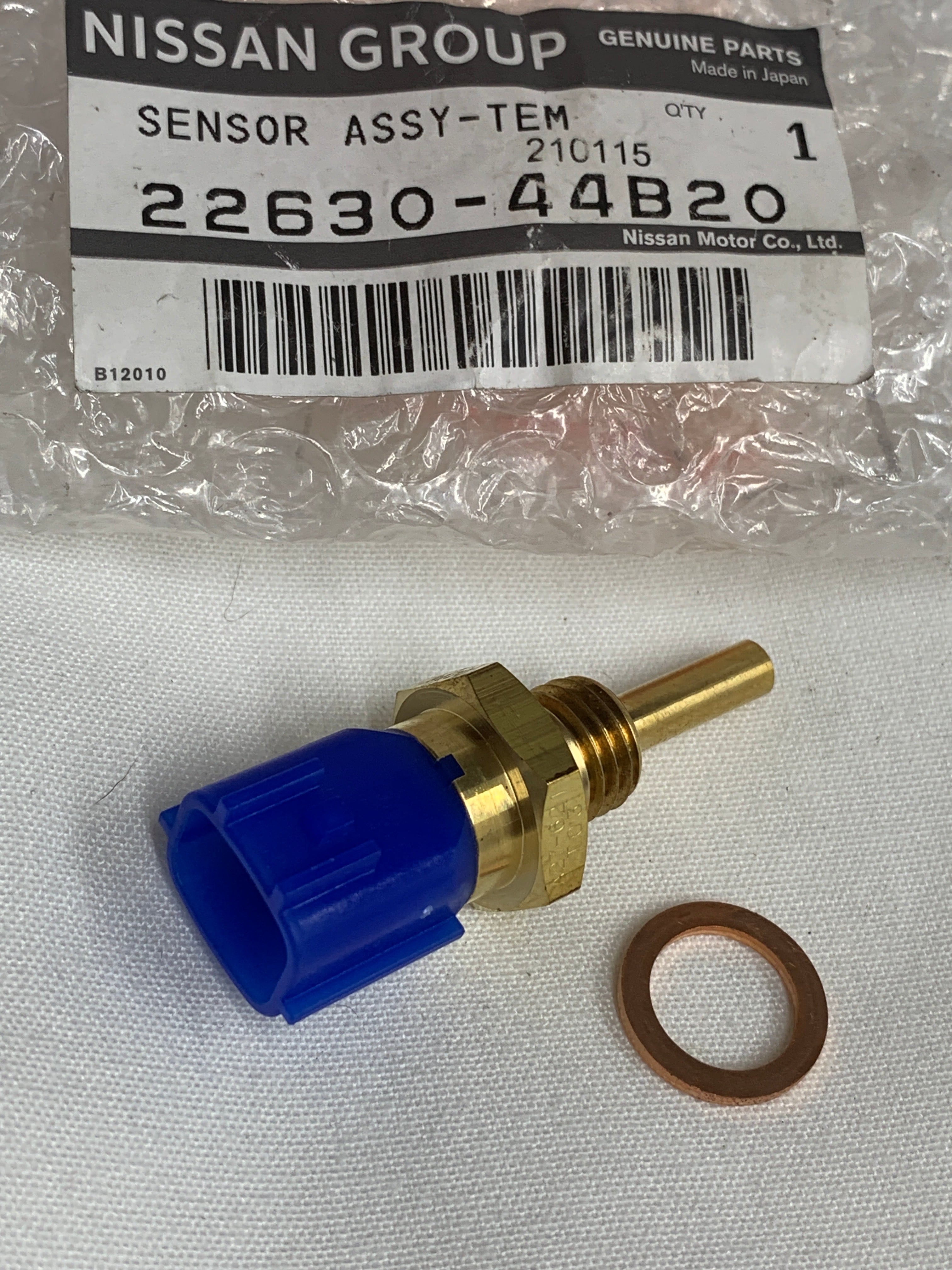 NEW Genuine Water Temperature Sensor, R32/33/34