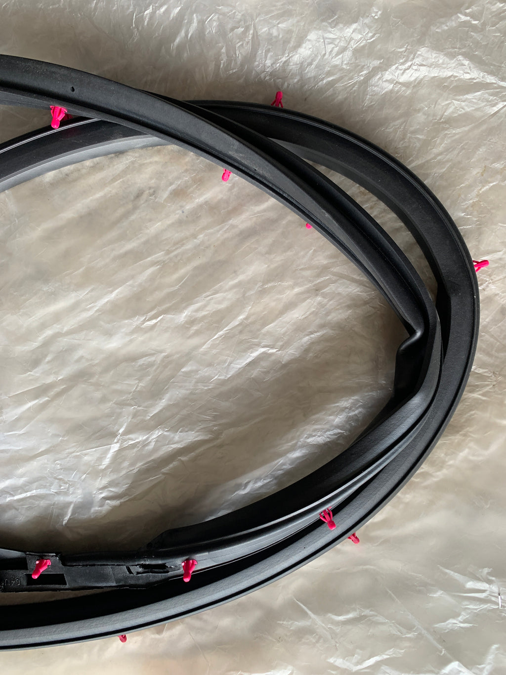NEW Lower Door Weather Strip, R32 Coupe
