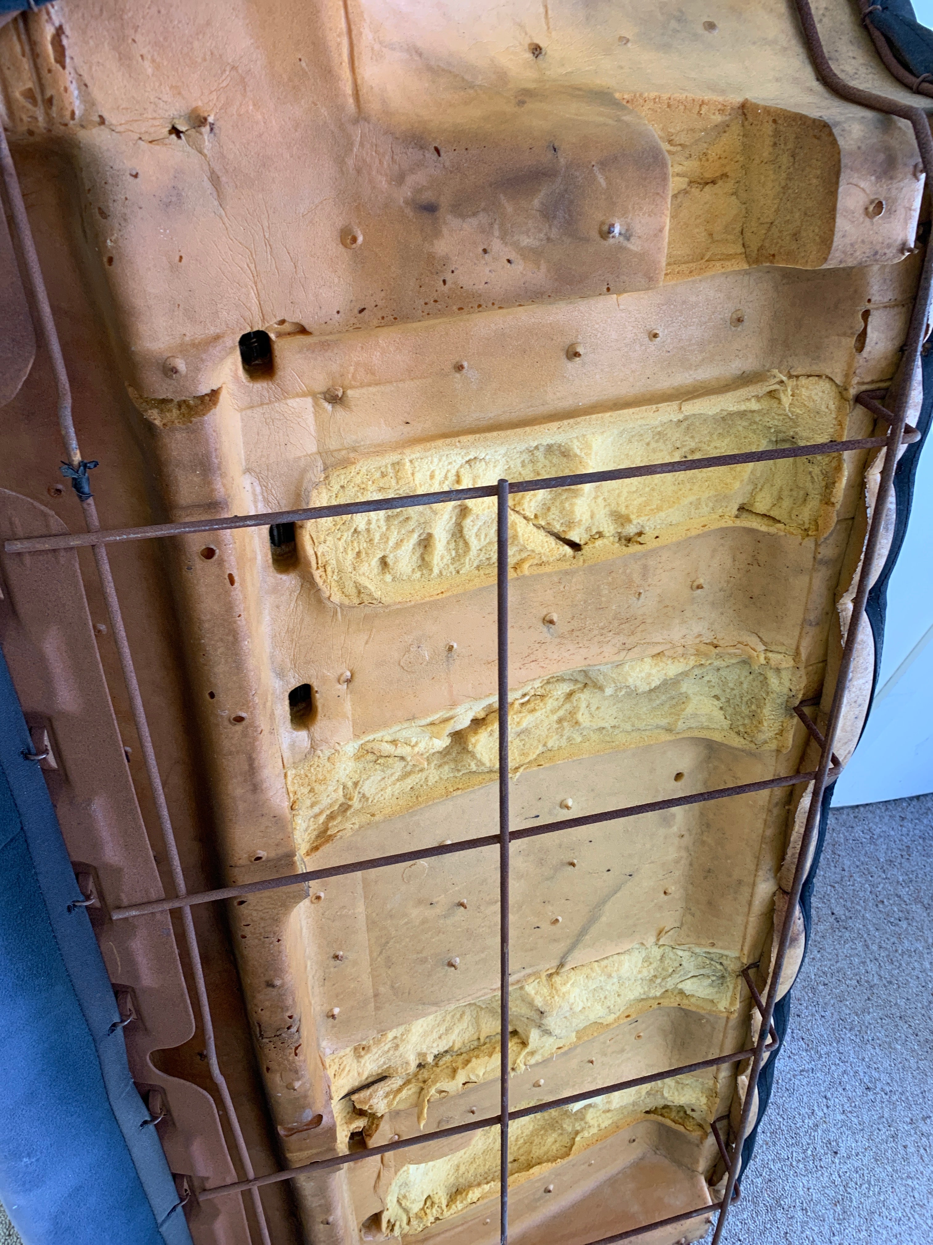 Rear Seat Top DAMAGED R32 GT-R