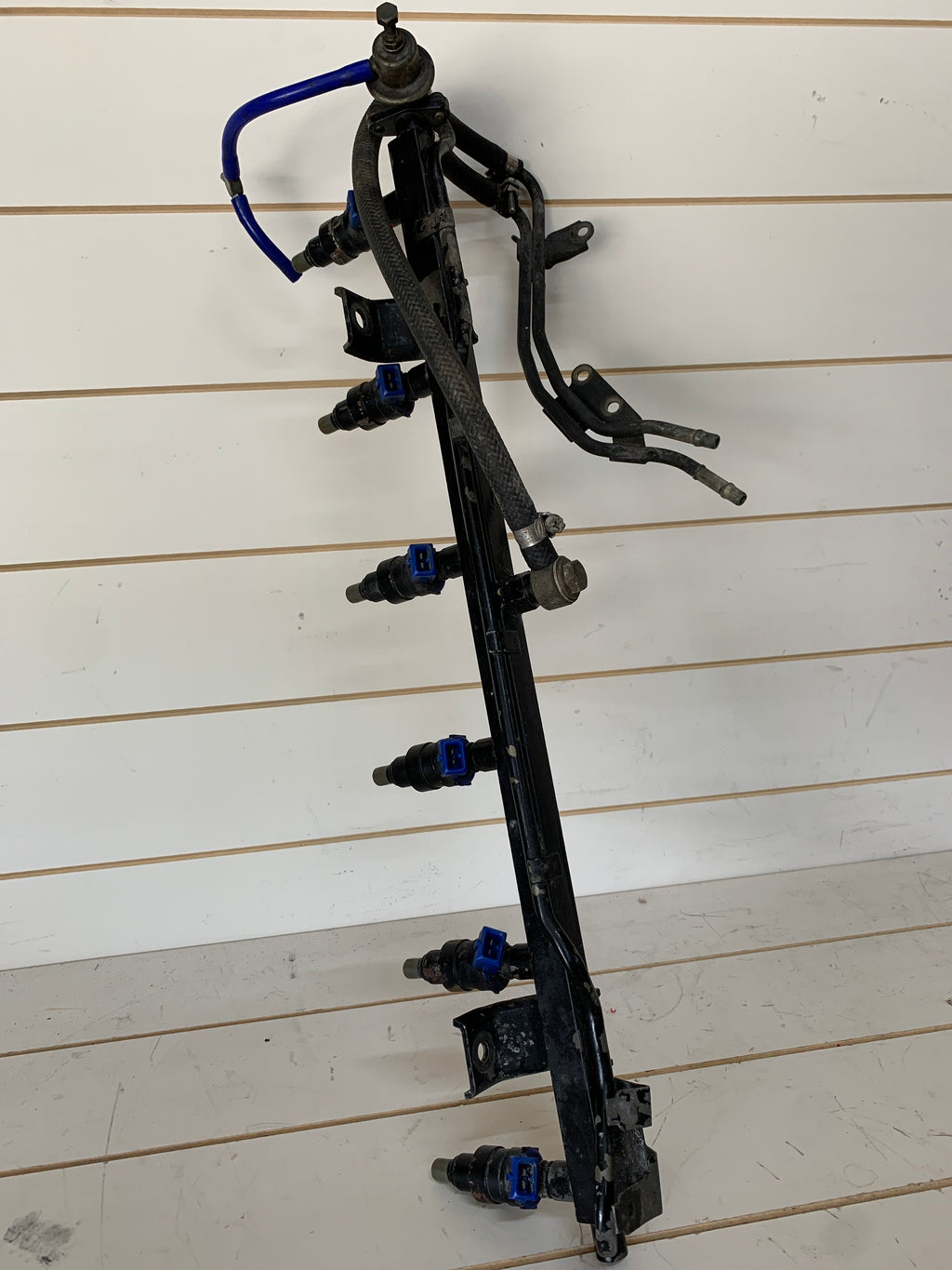 Fuel Rail w/injectors, R32 GTR
