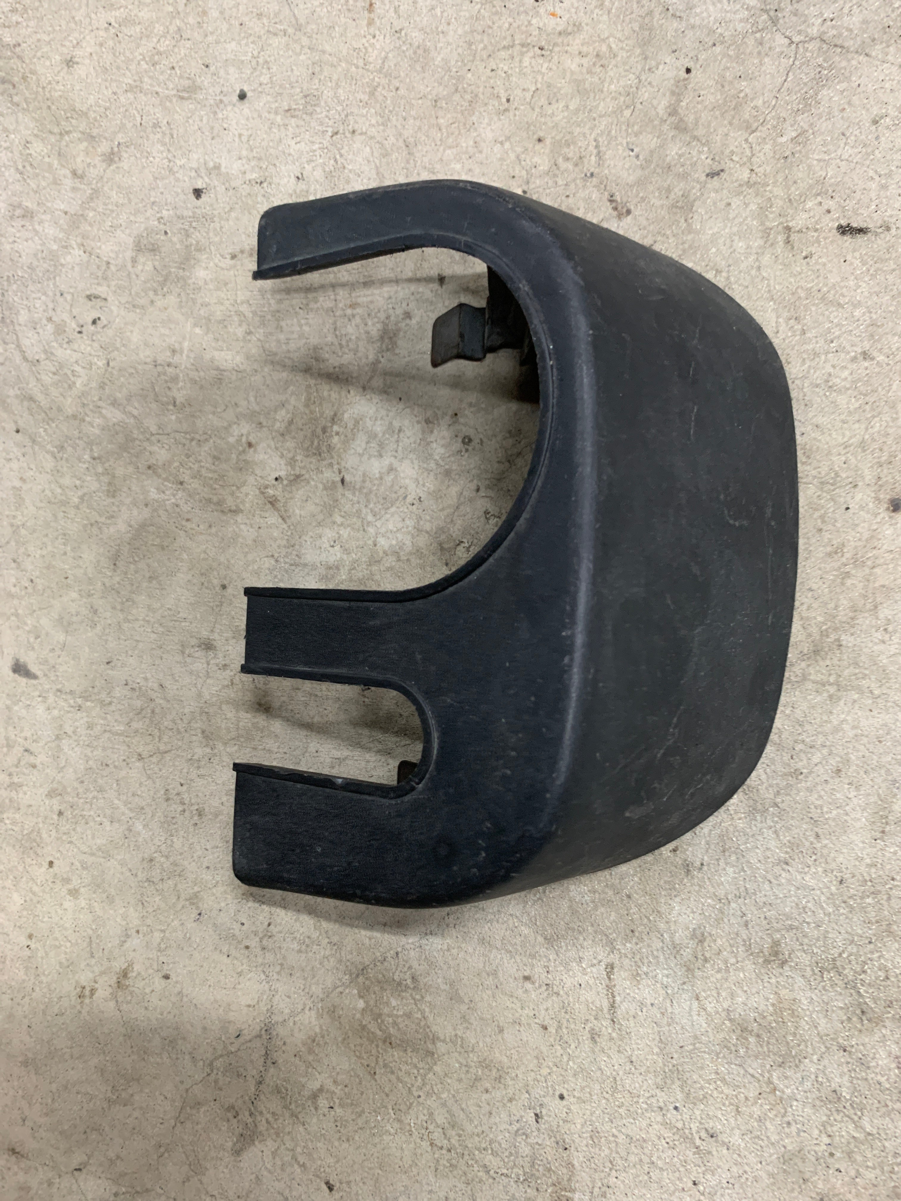 Rear Wiper Cover, R32 4dr