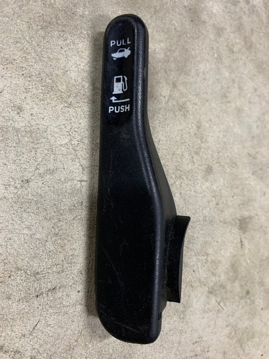 Boot Lid Handle Cover, R32