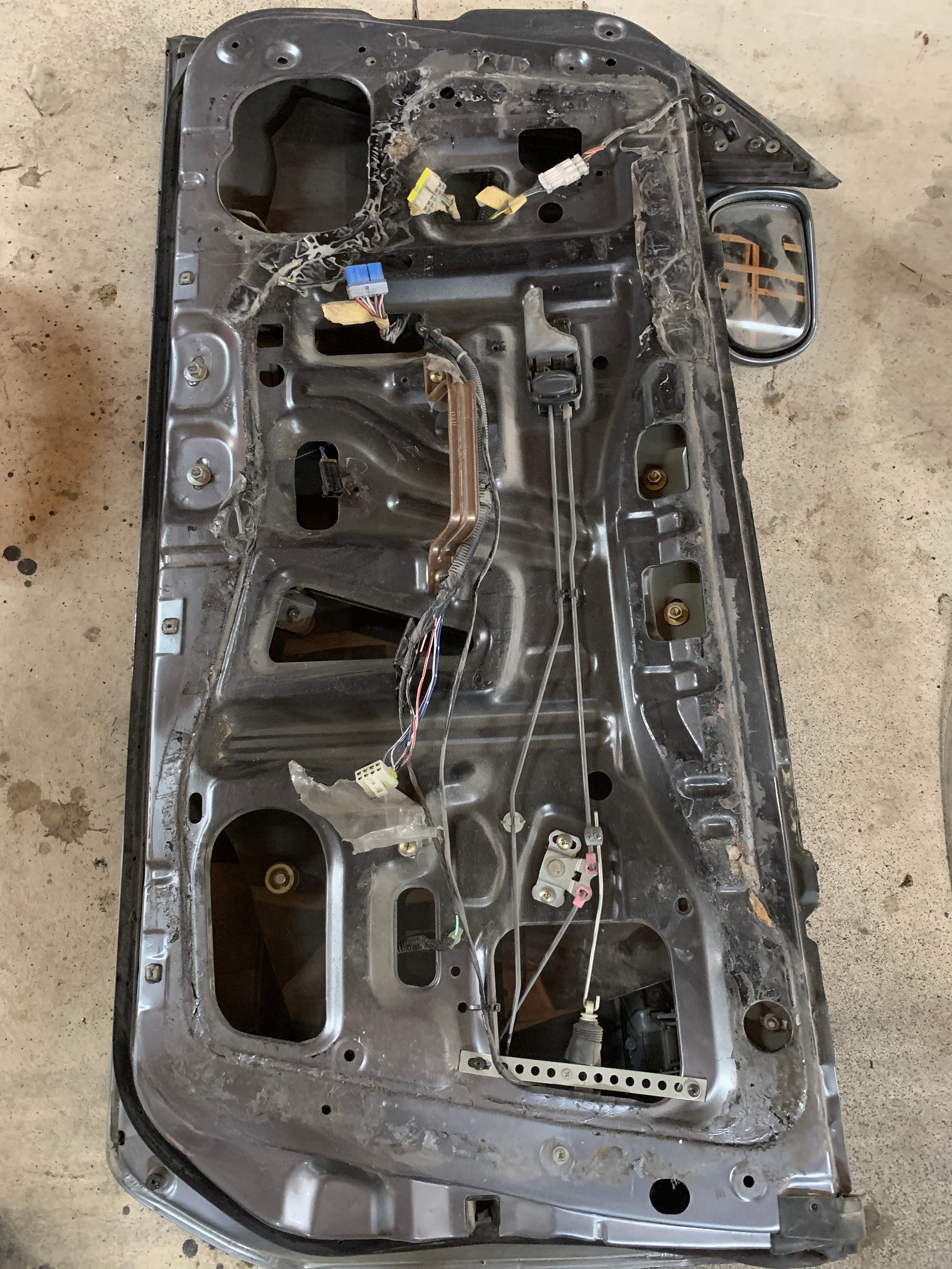 RIGHT Door, R32 coupe