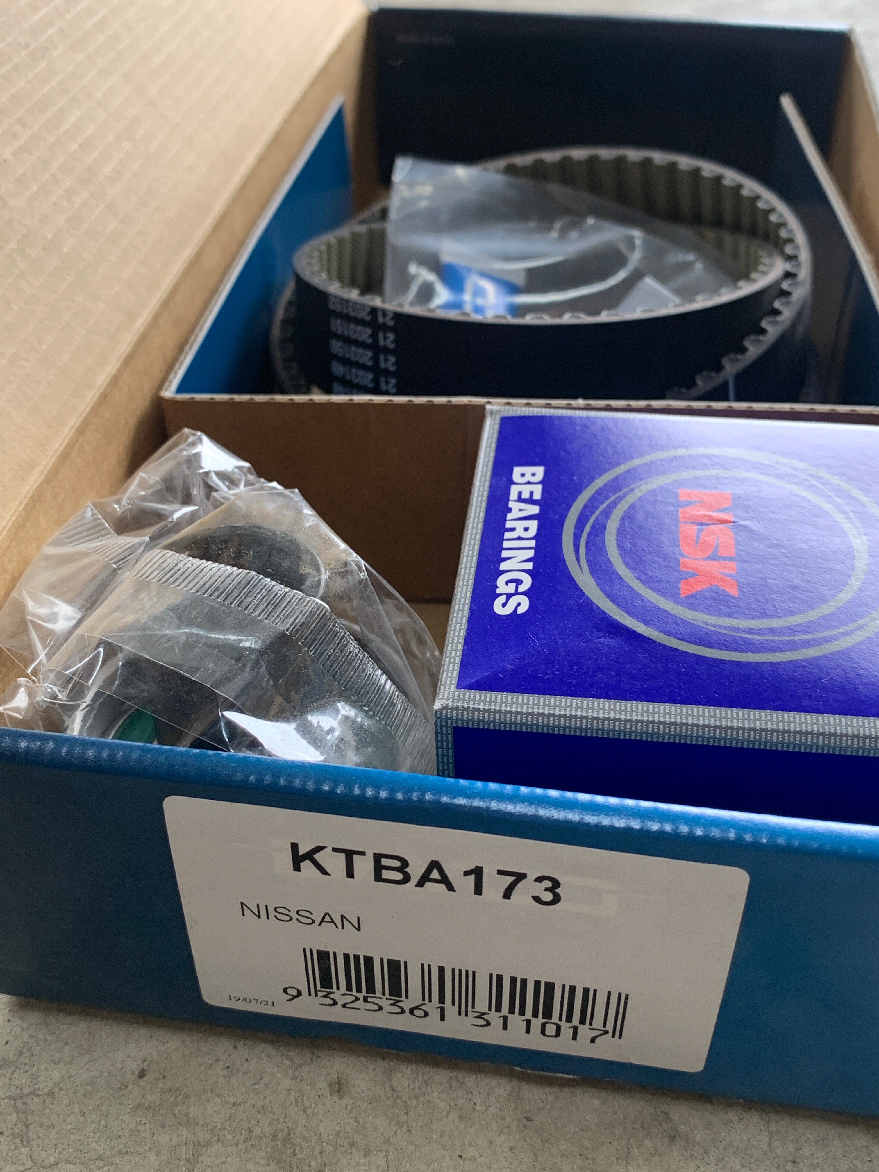 NEW DAYCO Timing Belt Kit, RB20/25/26/30