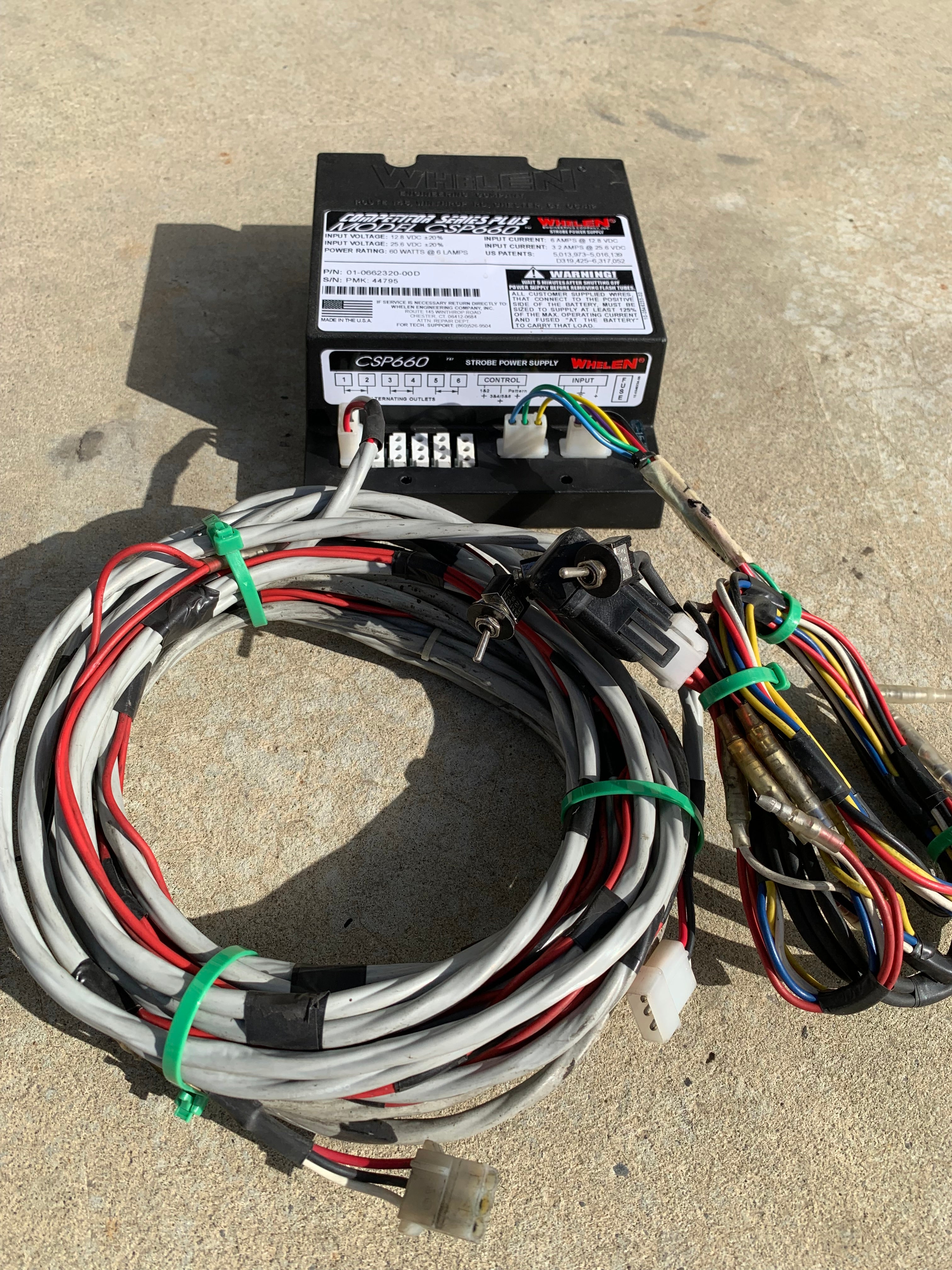 WHELEN 6 Lamp Strobe Light Power Supply w/loom