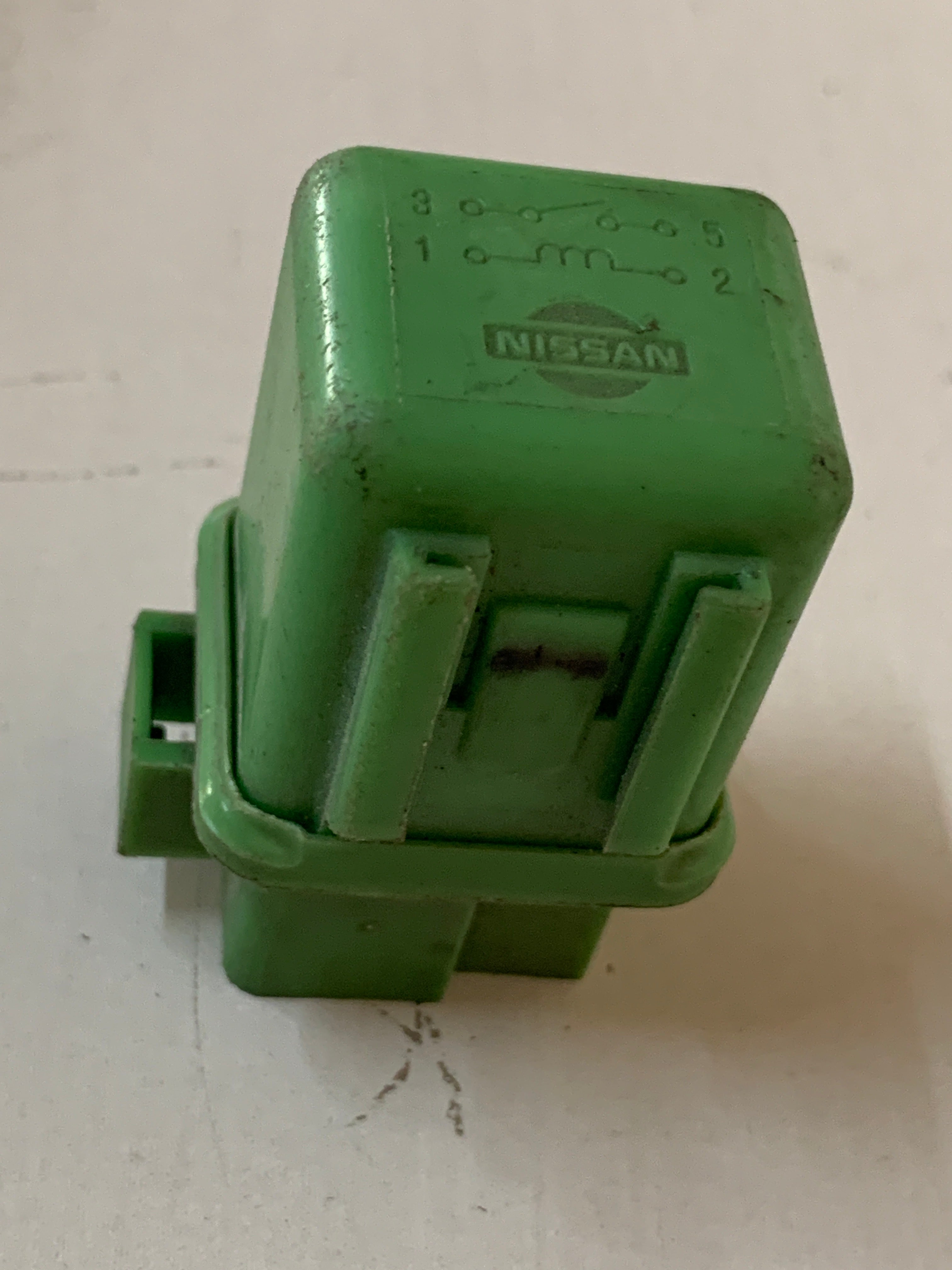 Common GREEN 12v Relay, R32