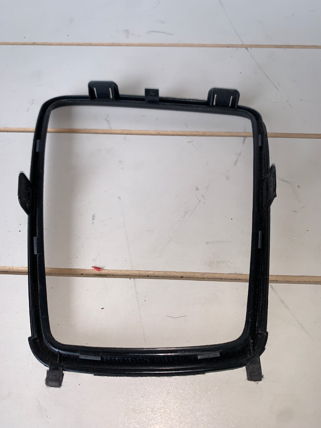 Gear Shifter Trim (damaged), R32