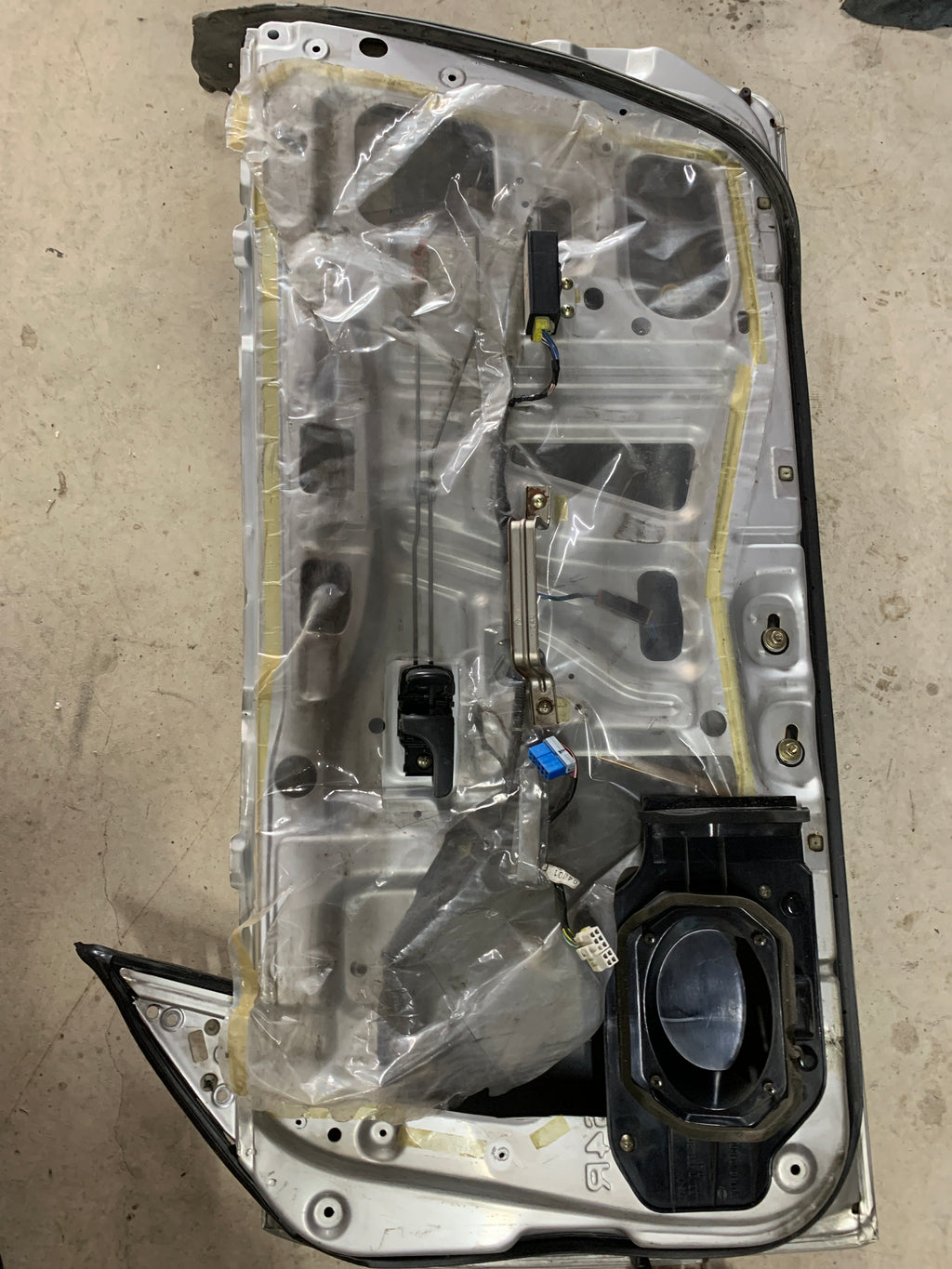 RIGHT Door, R32 coupe