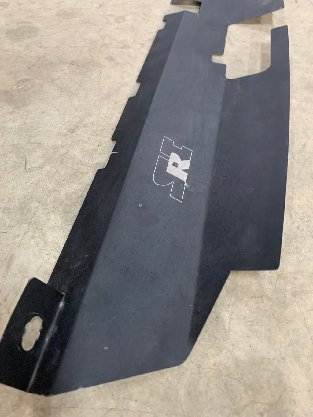 Radiator Cooling Panel, R32