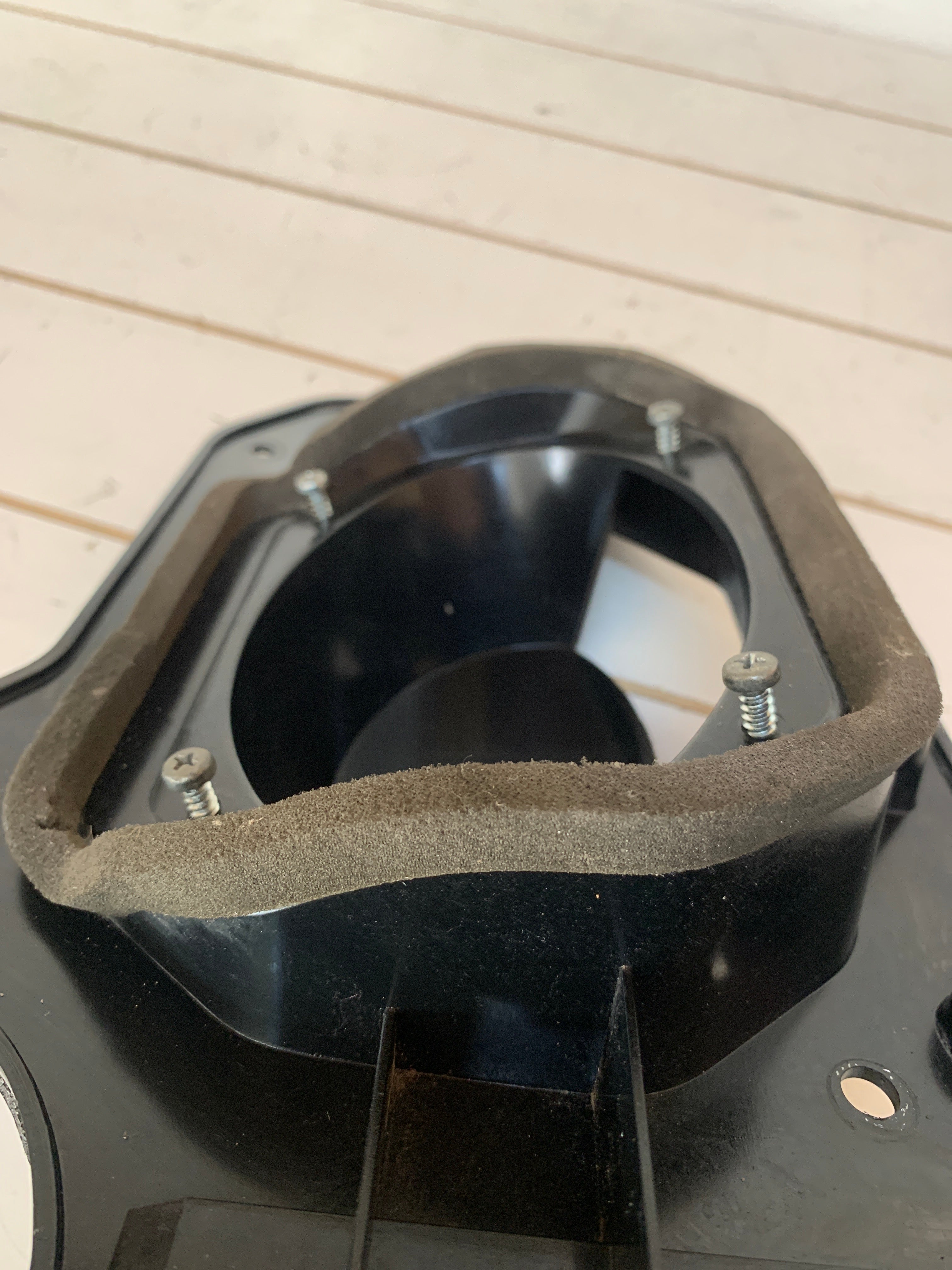 Front Speakers Holders, R32