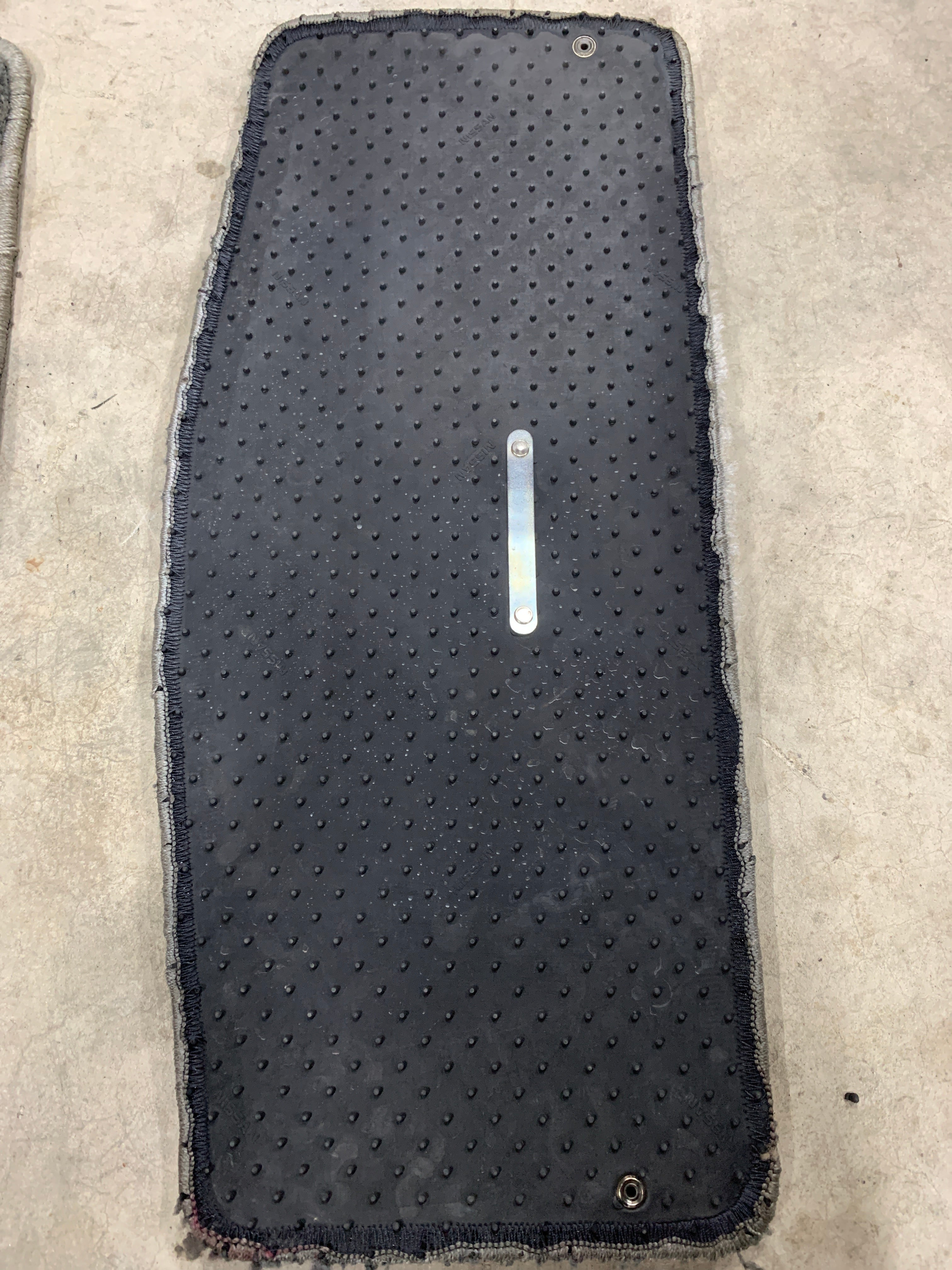 Rear Center Mat, R32