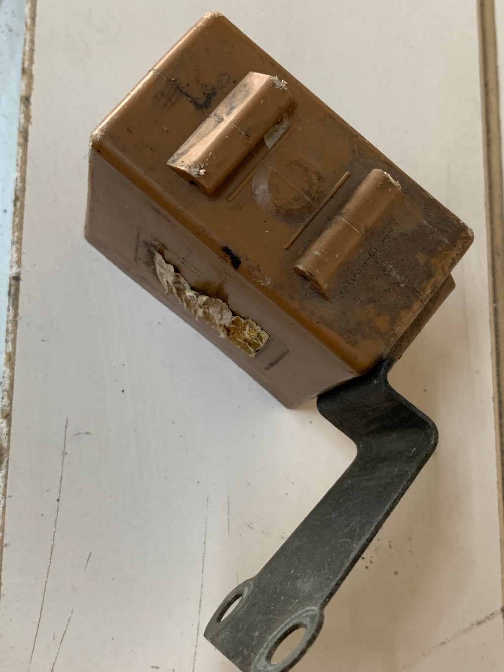 Wiper Control Relay, R32 GTR