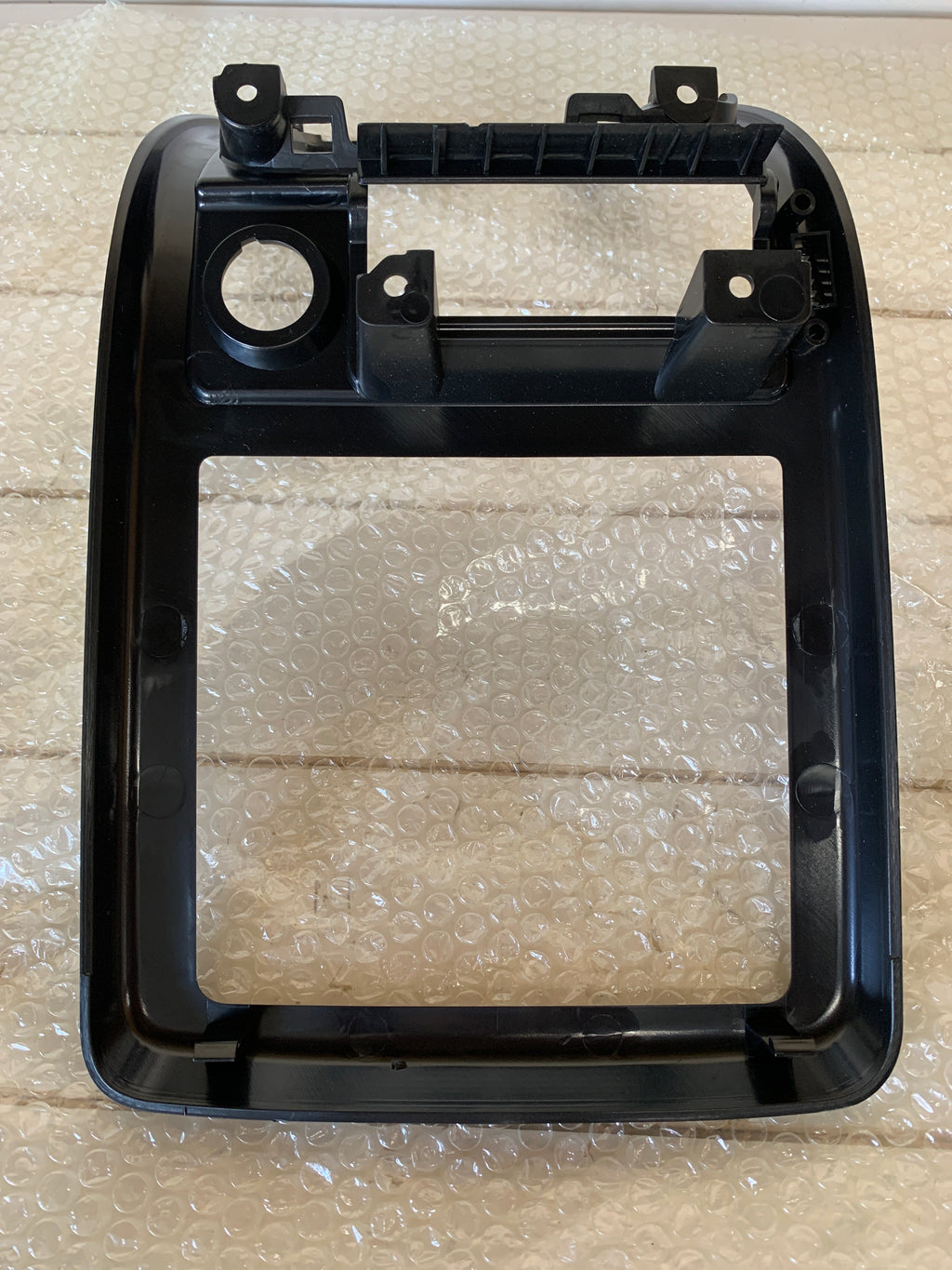 NEW Stereo Trim, R32
