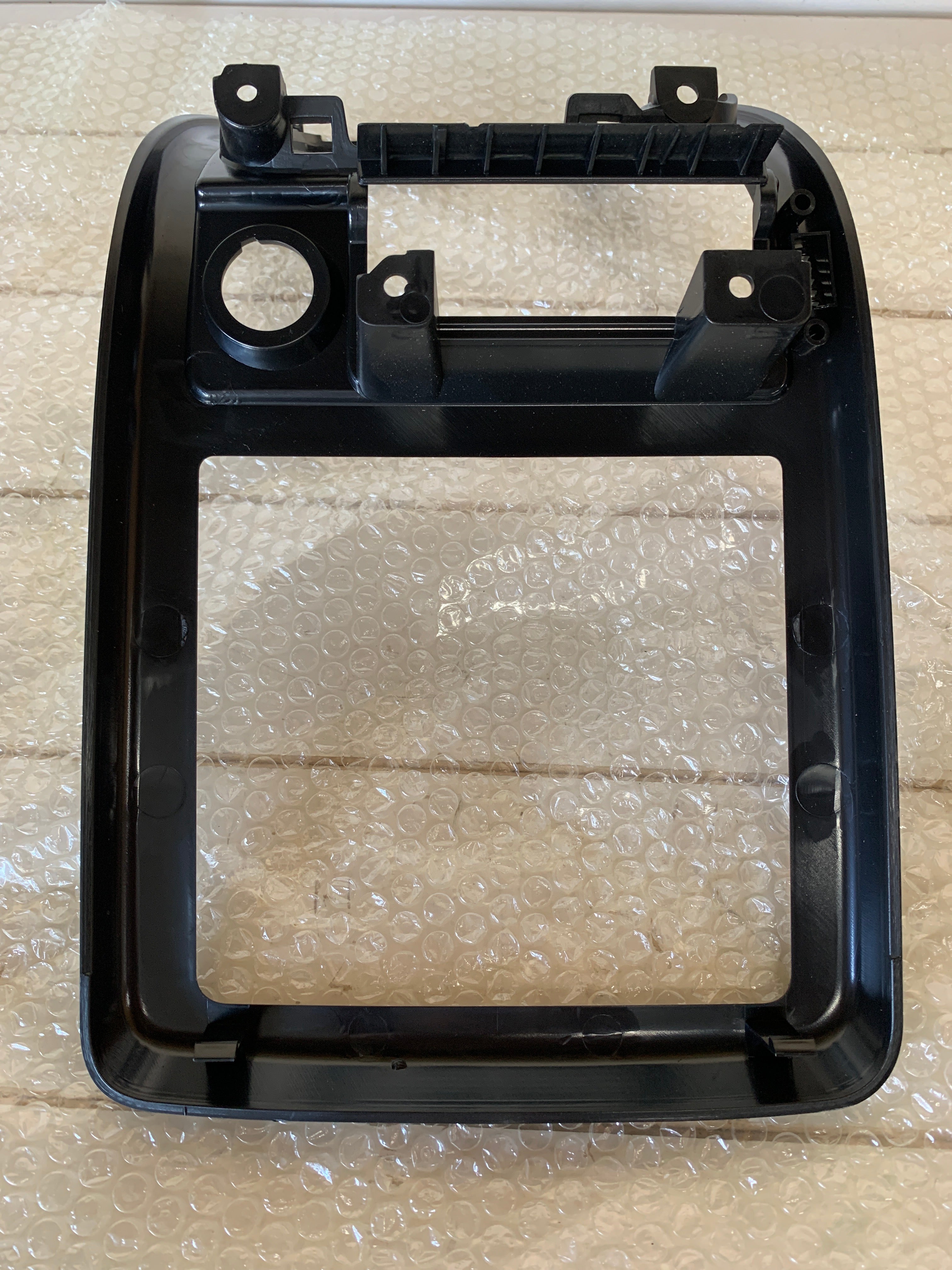 NEW Stereo Trim, R32