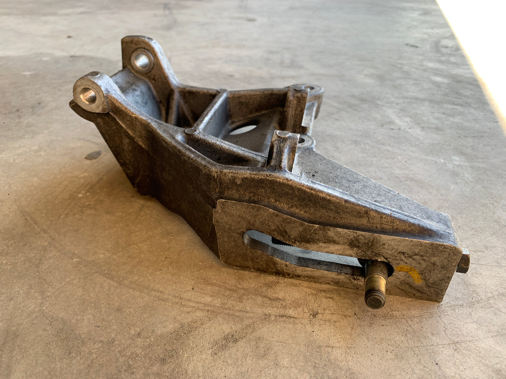 AC Compressor Bracket, R32 GTR
