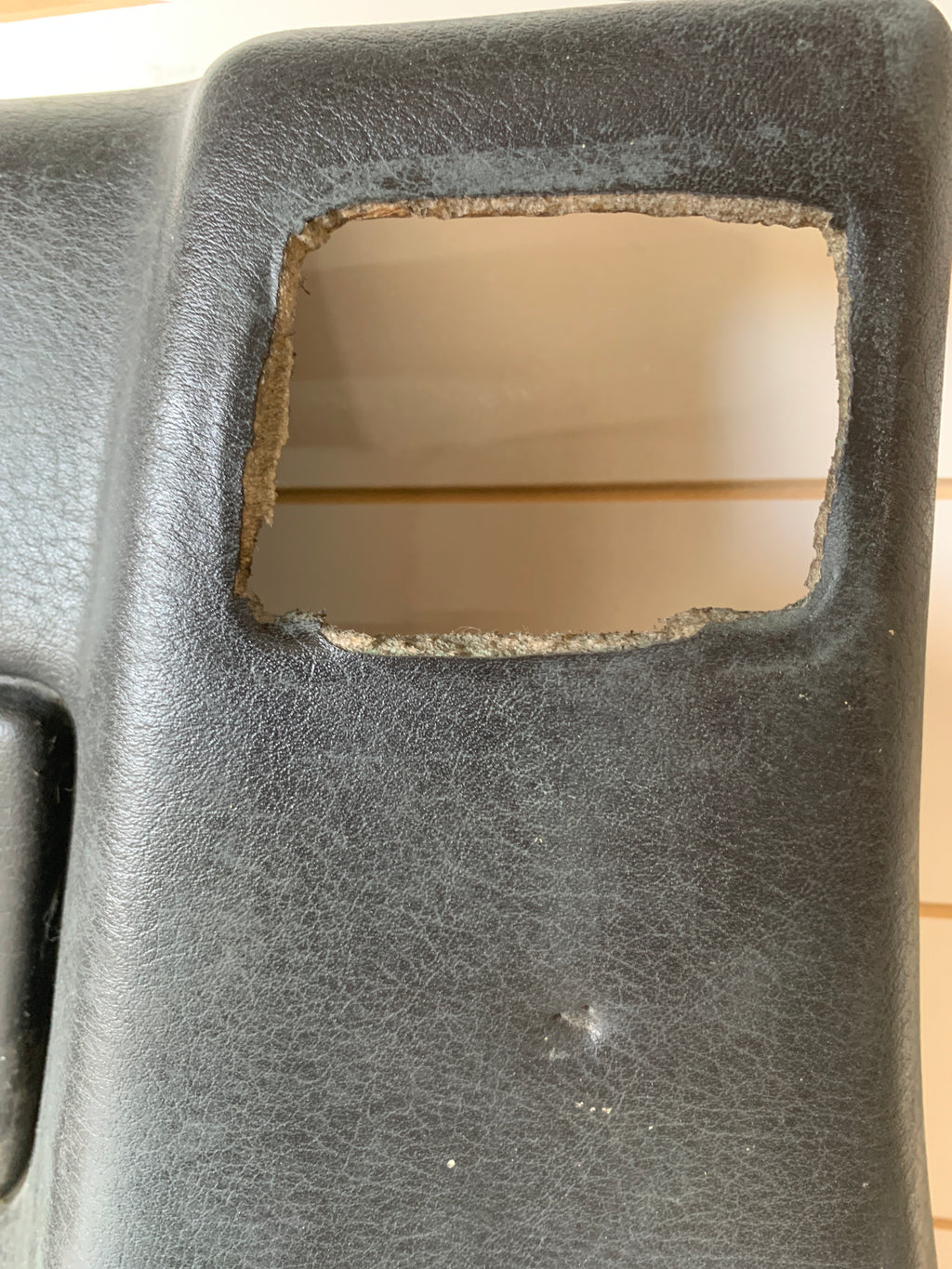LEFT Lower 1/4 Trim, R32 Coupe