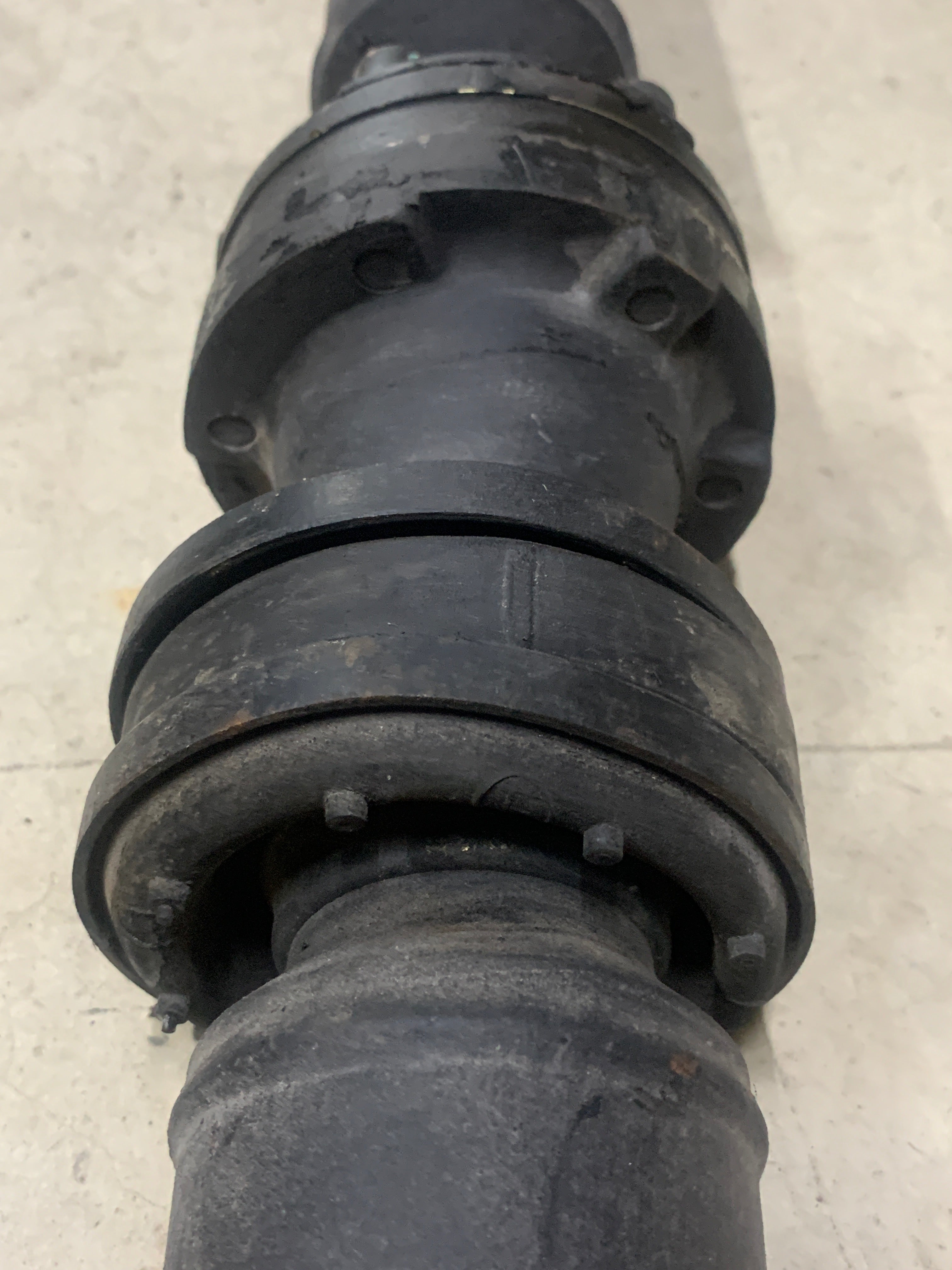 REAR Driveshaft. R32 GTR
