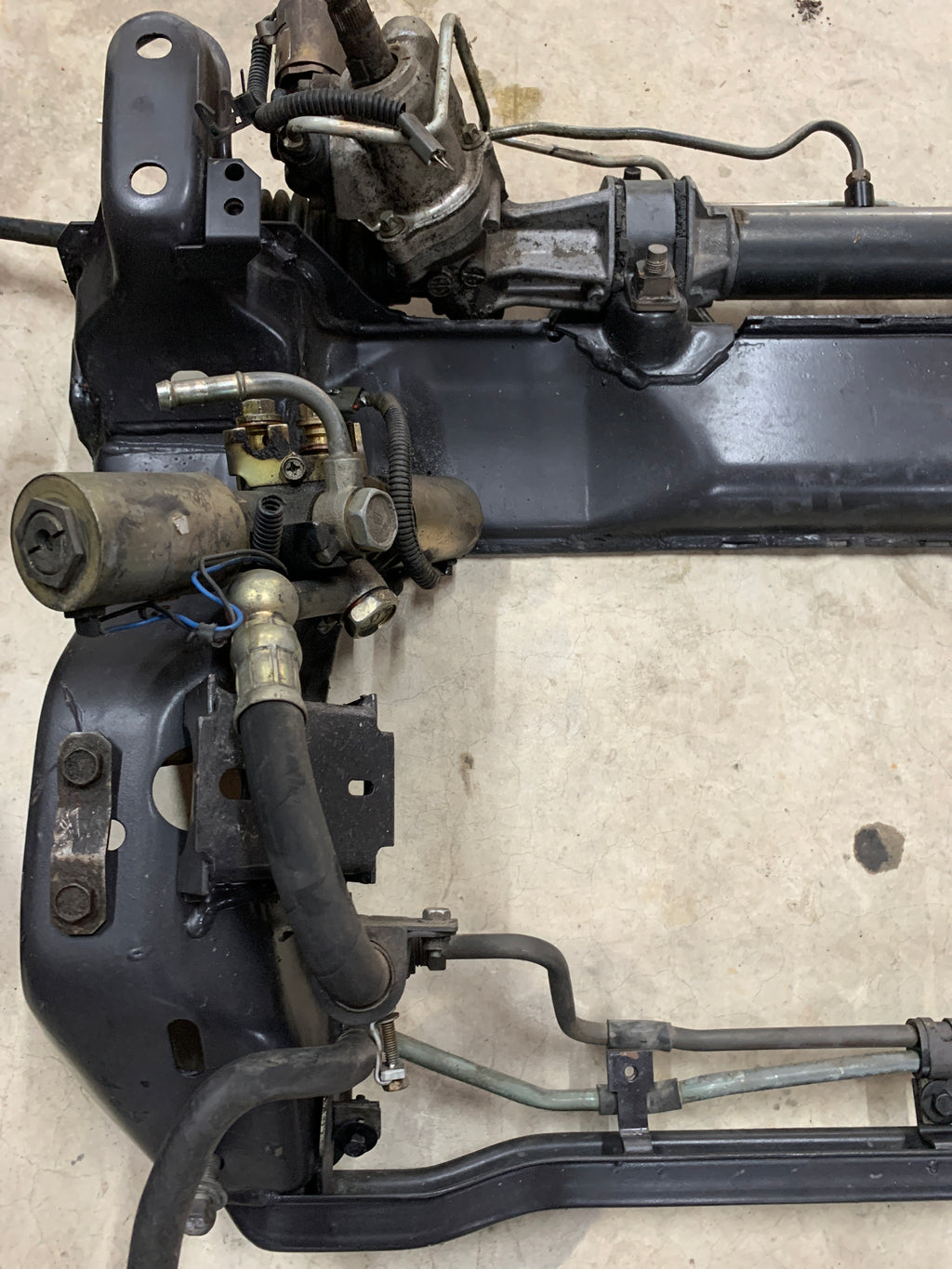 FRONT Subframe, (incomplete) R32 GTR