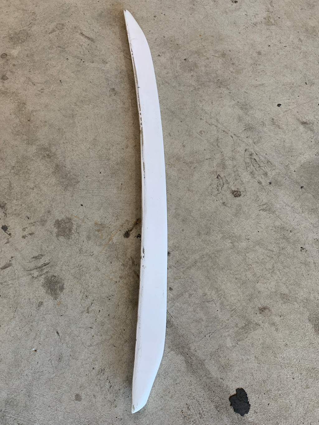 NEW Bonnet Lip N1 Style Fibreglass, R32
