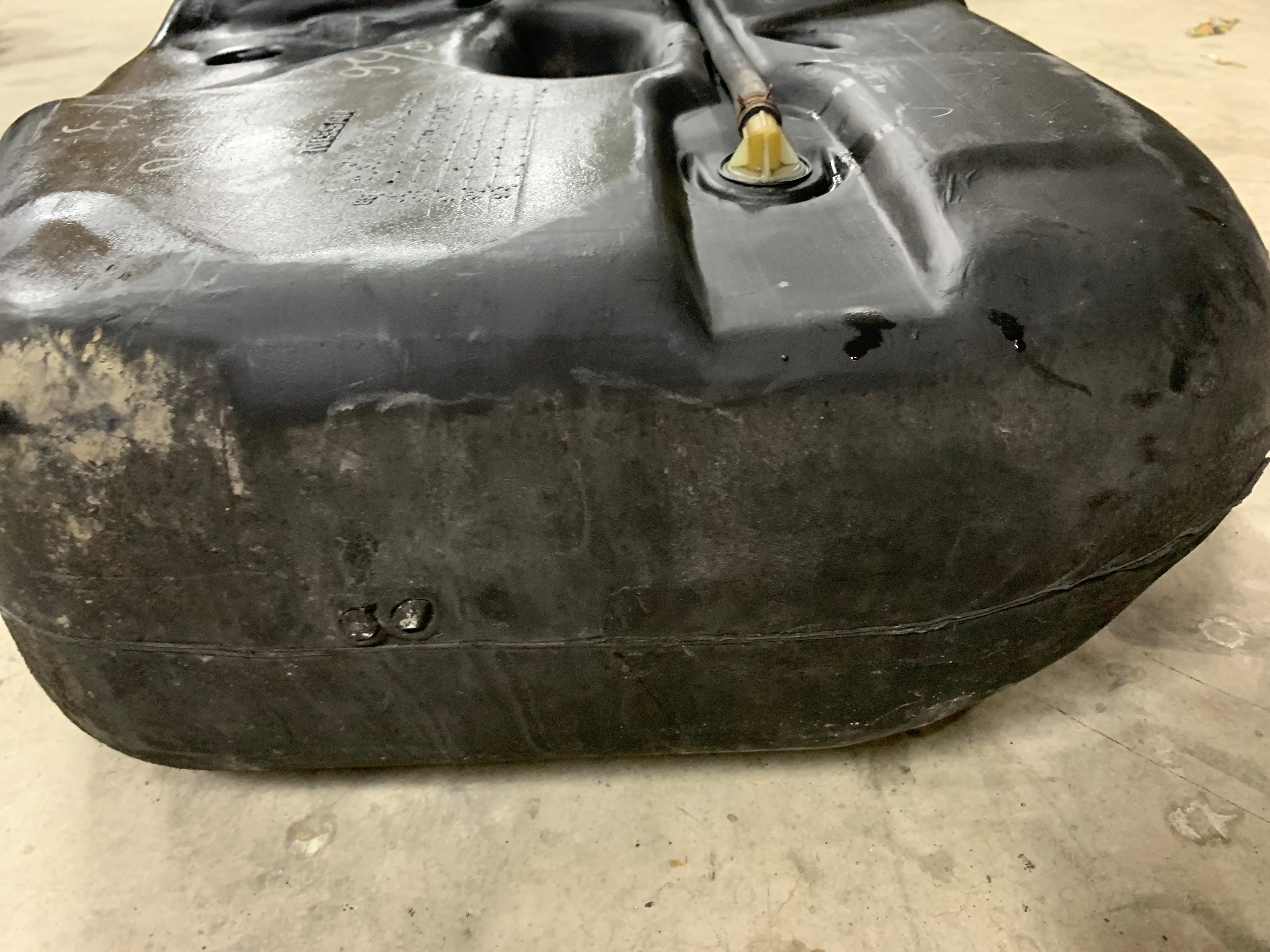 Fuel Tank, R32 GTR