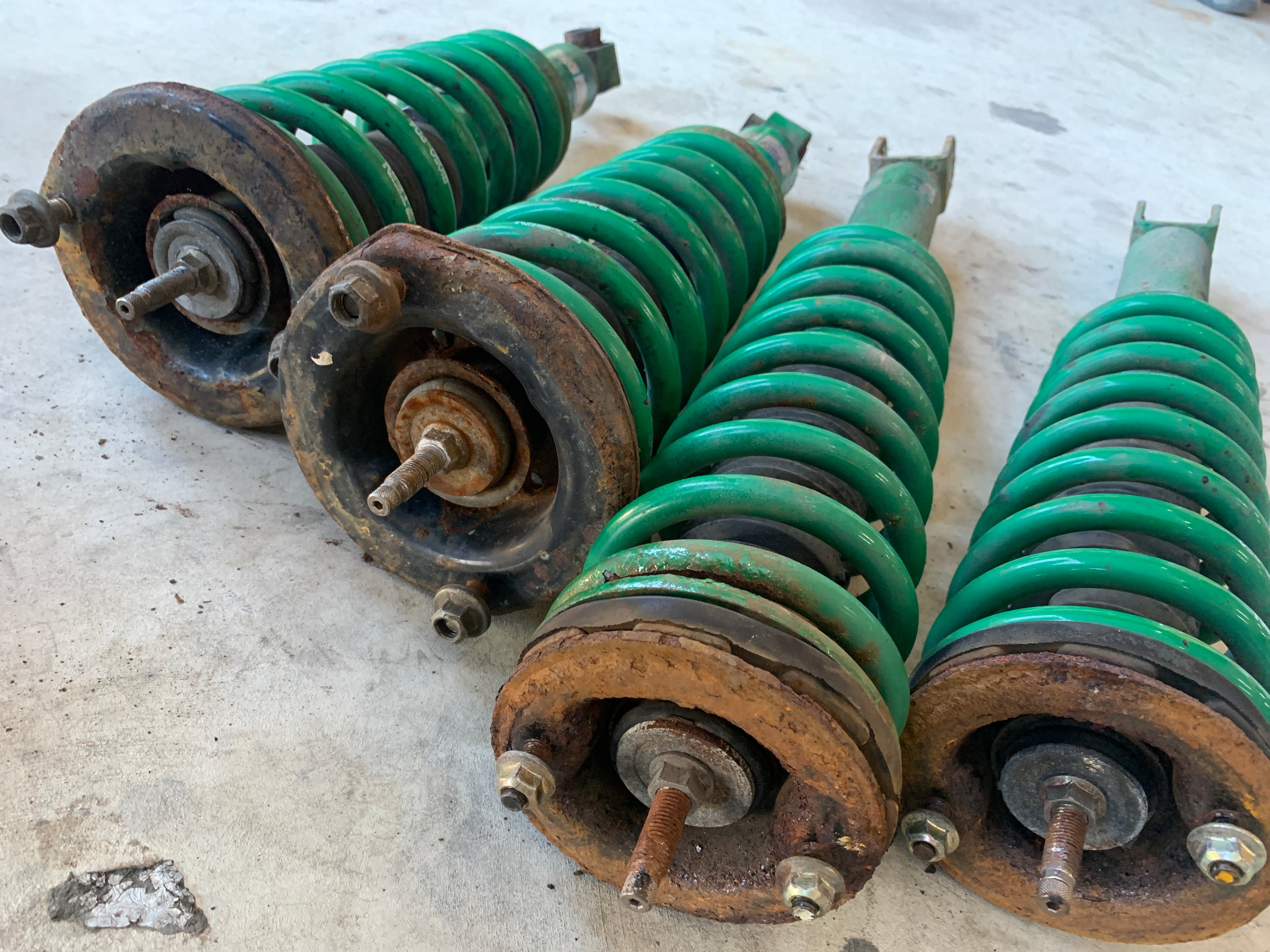 TEIN Adjustable Suspension, R32 GTR
