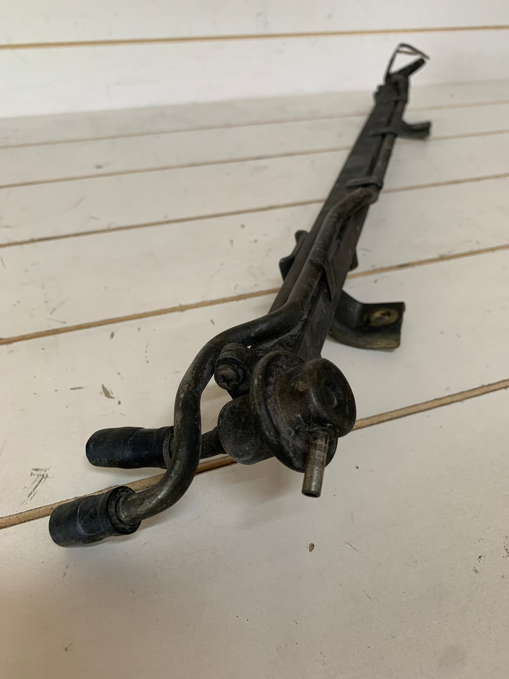 Fuel Rail, R32 GTR