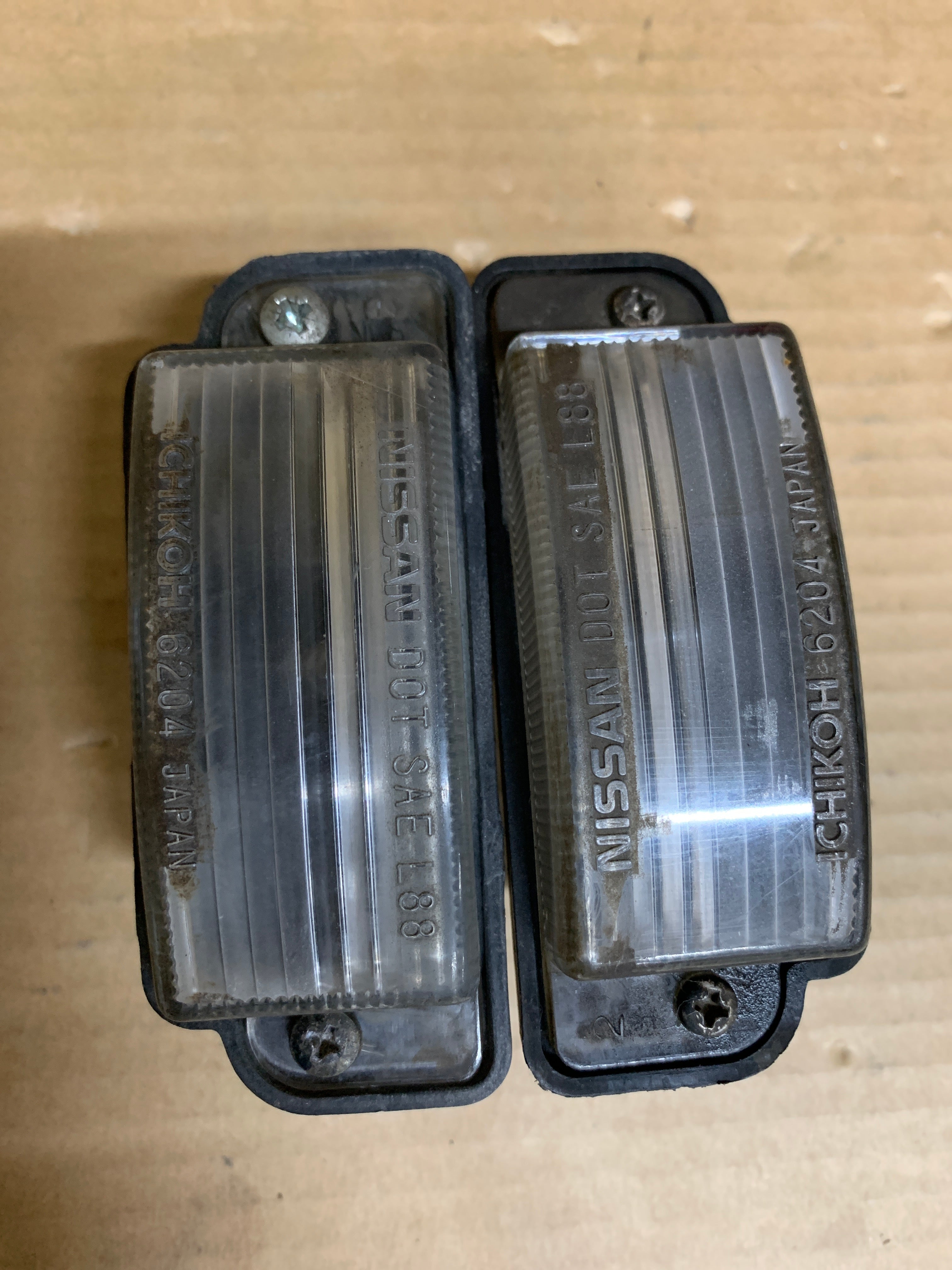 Number Plate Lights, R32