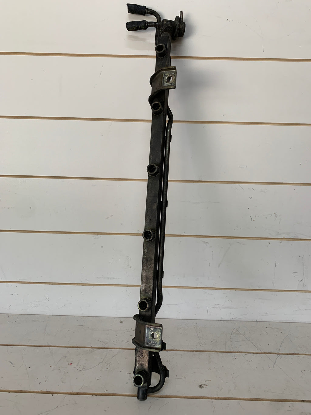 Fuel Rail, R32 GTR