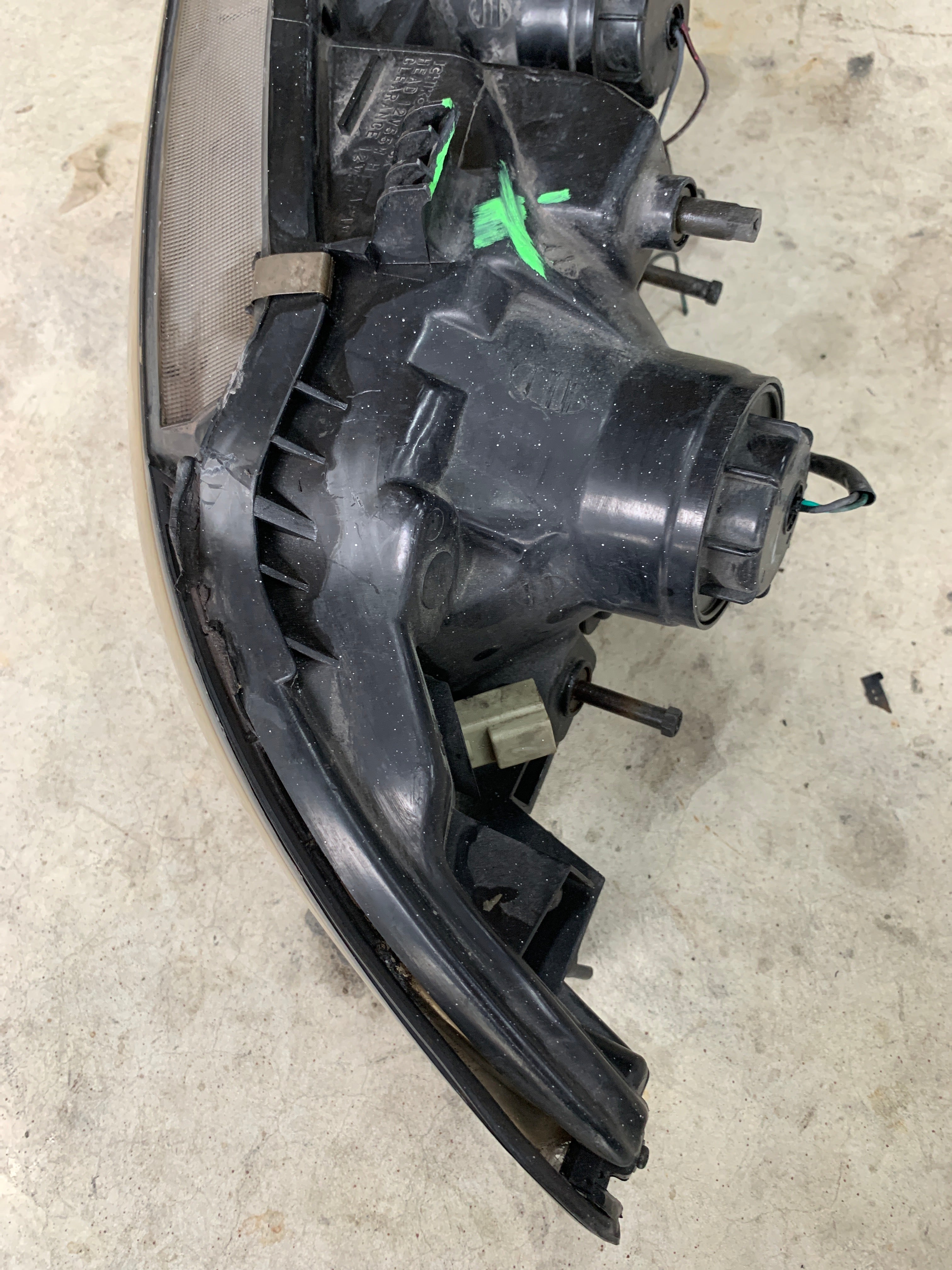 LEFT Headlight, R33 Series 1