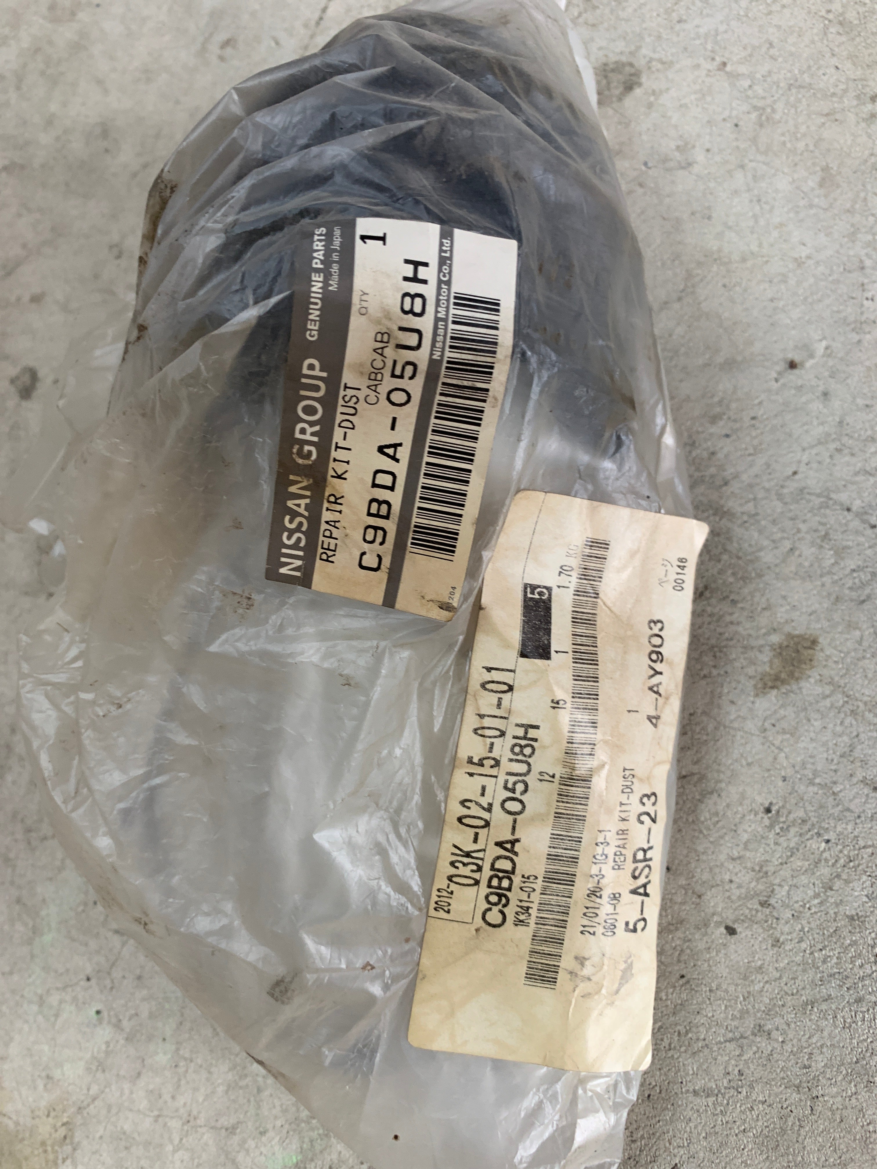 NEW Genuine Front outer CV Boot kit, R32 GTR