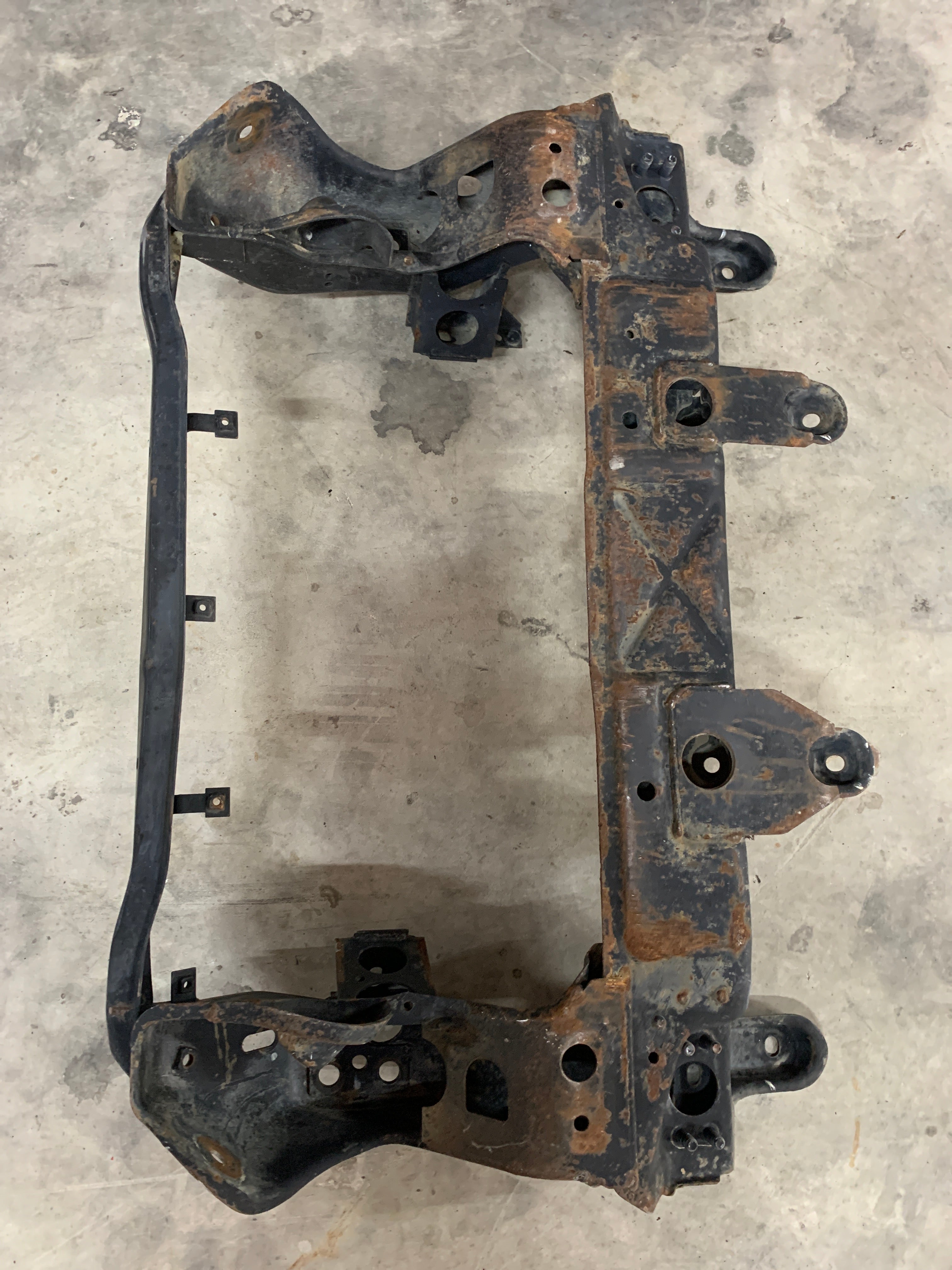 FRONT Subframe Bare, R32 GTS4