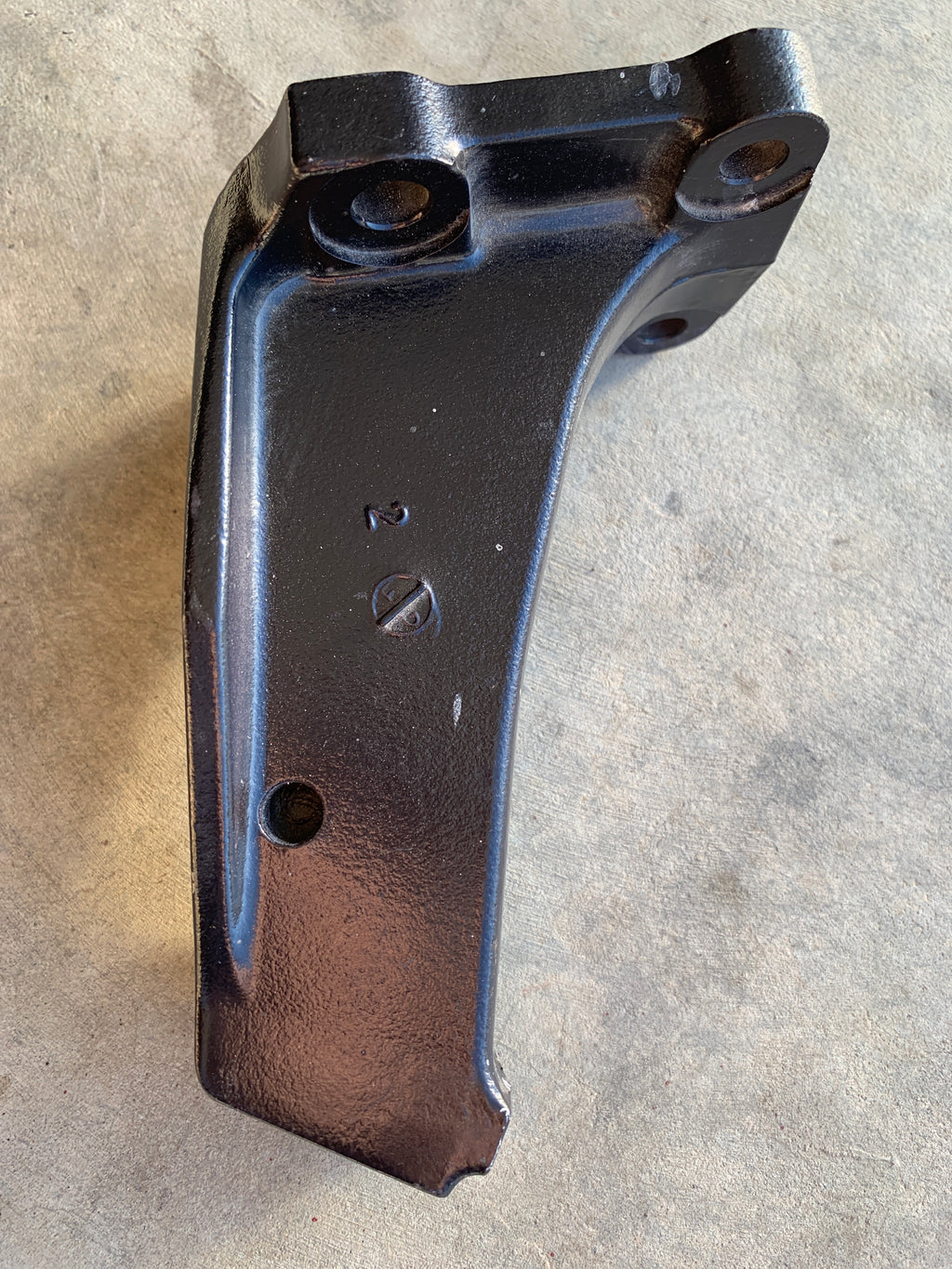LEFT Engine Mount Bracket, R32/33/34 GTR