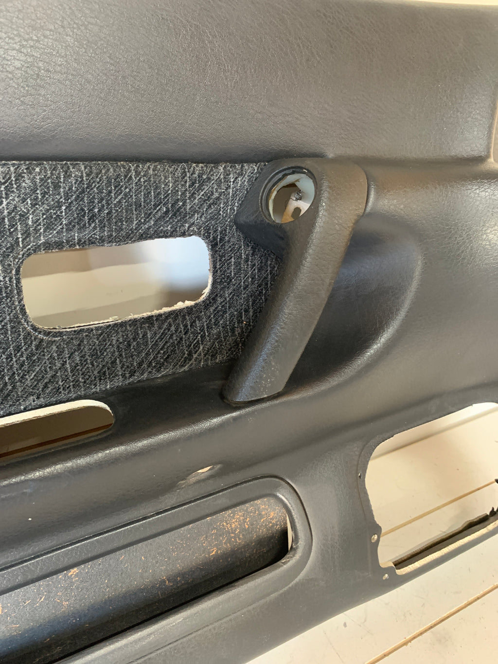 LEFT Door Card, R32