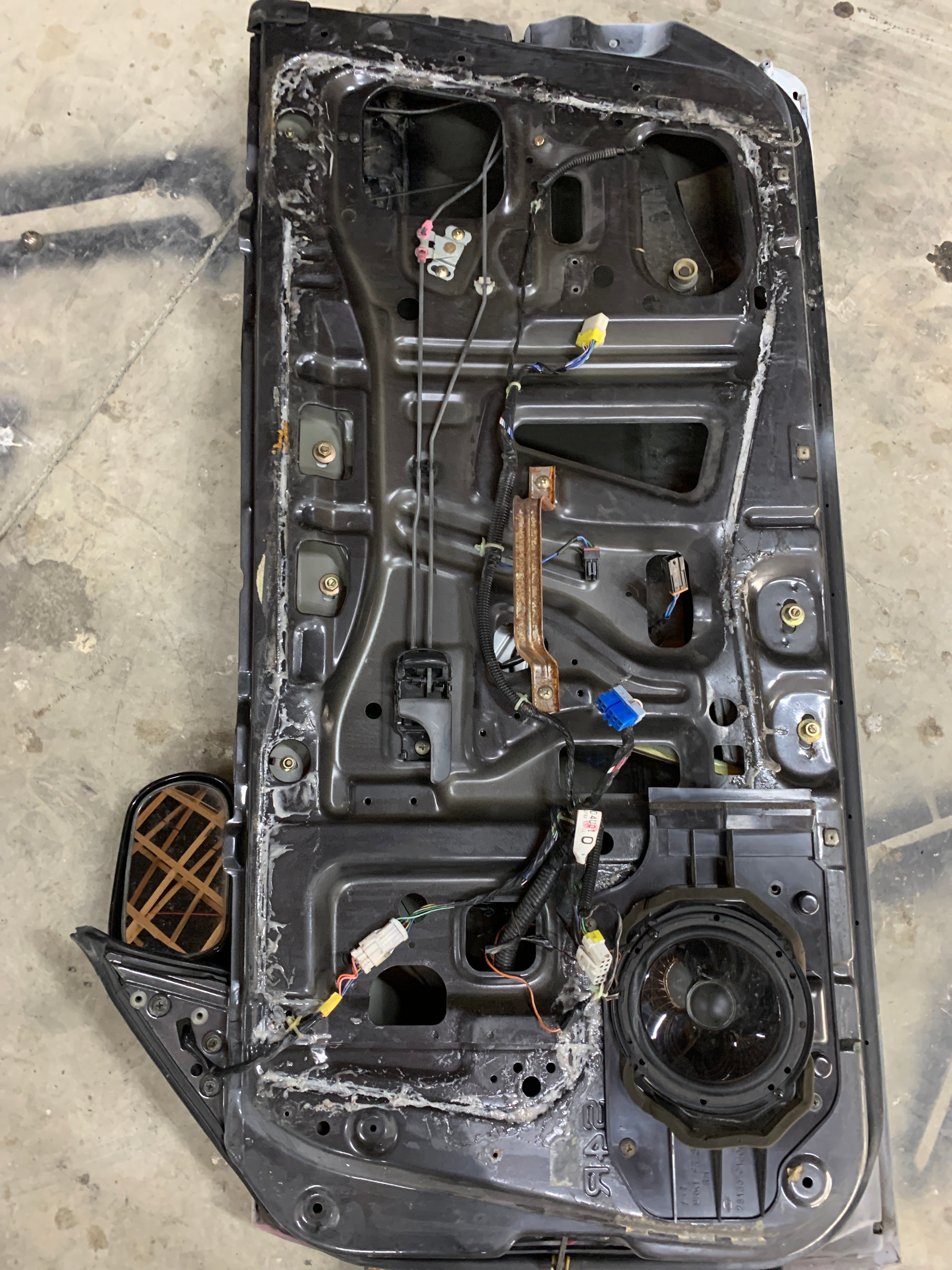 RIGHT Door, R32 coupe