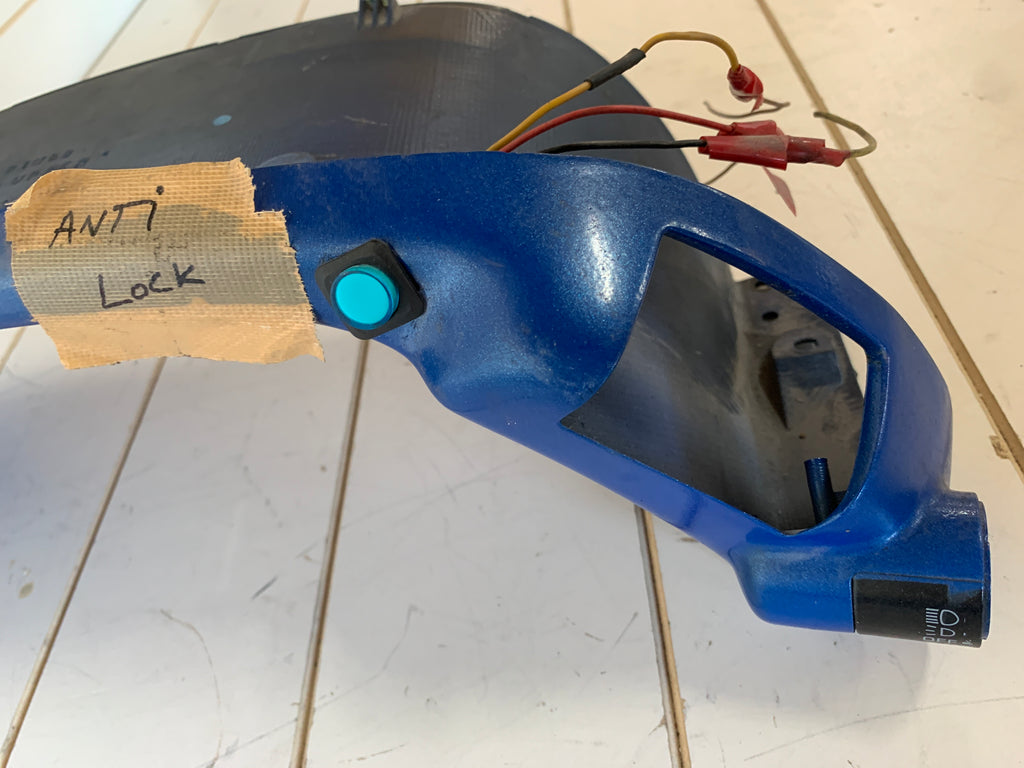 BLUE Stereo, Dash & Window Switch Trims, R32