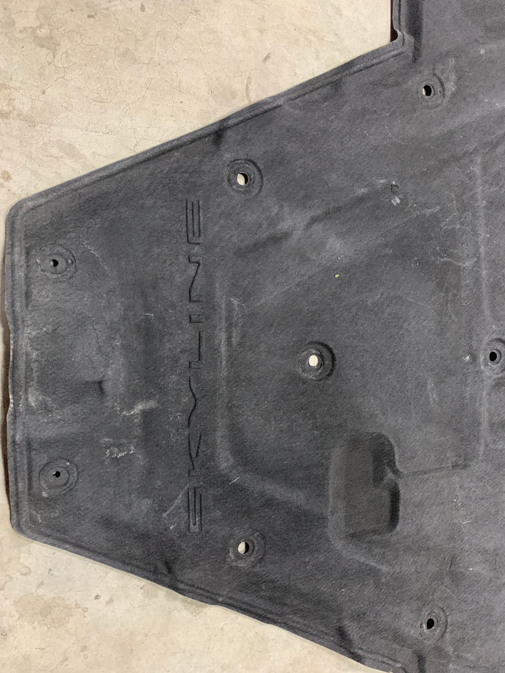 Bonnet Liner, R32