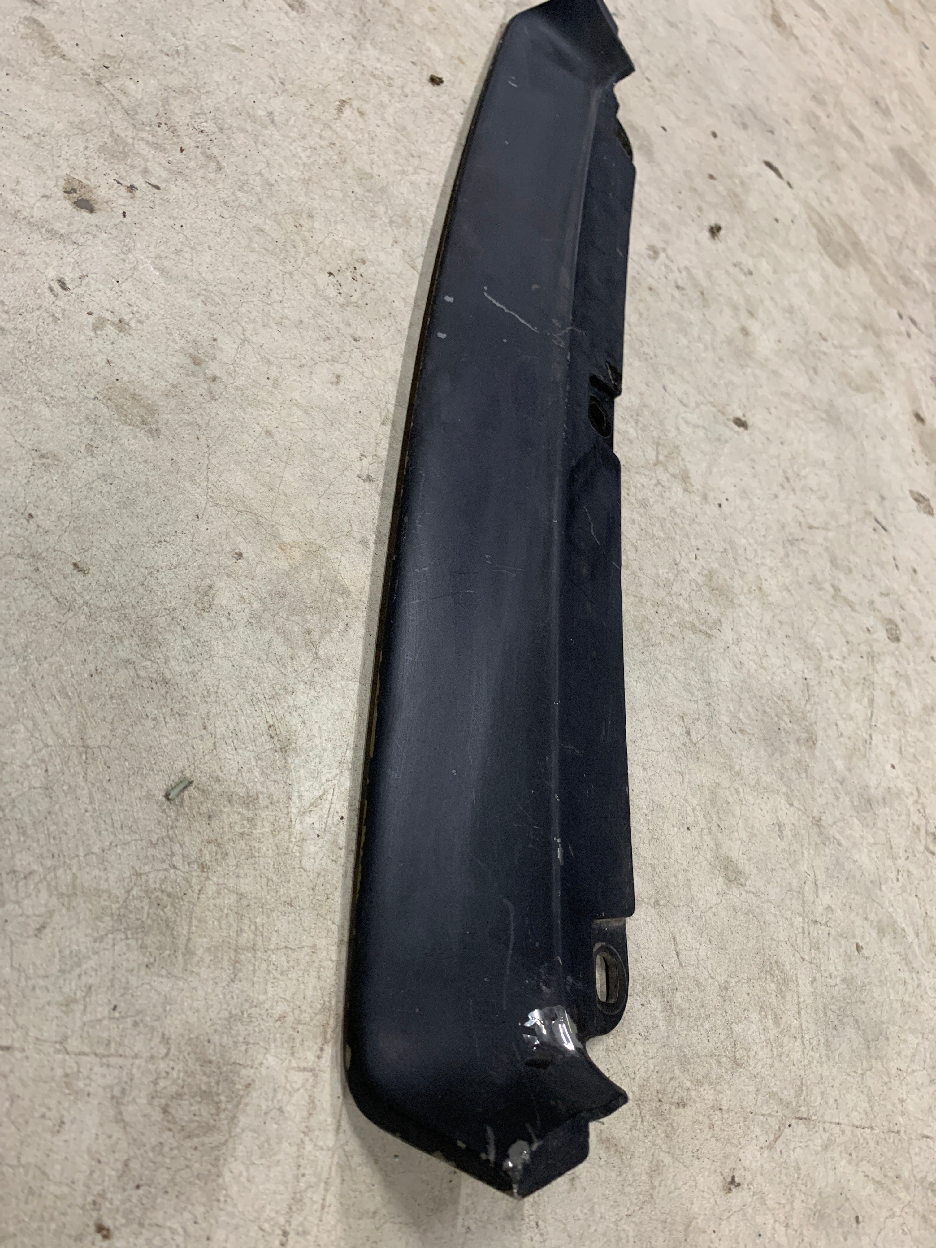 Front Bumper Trim, R32 Gtst