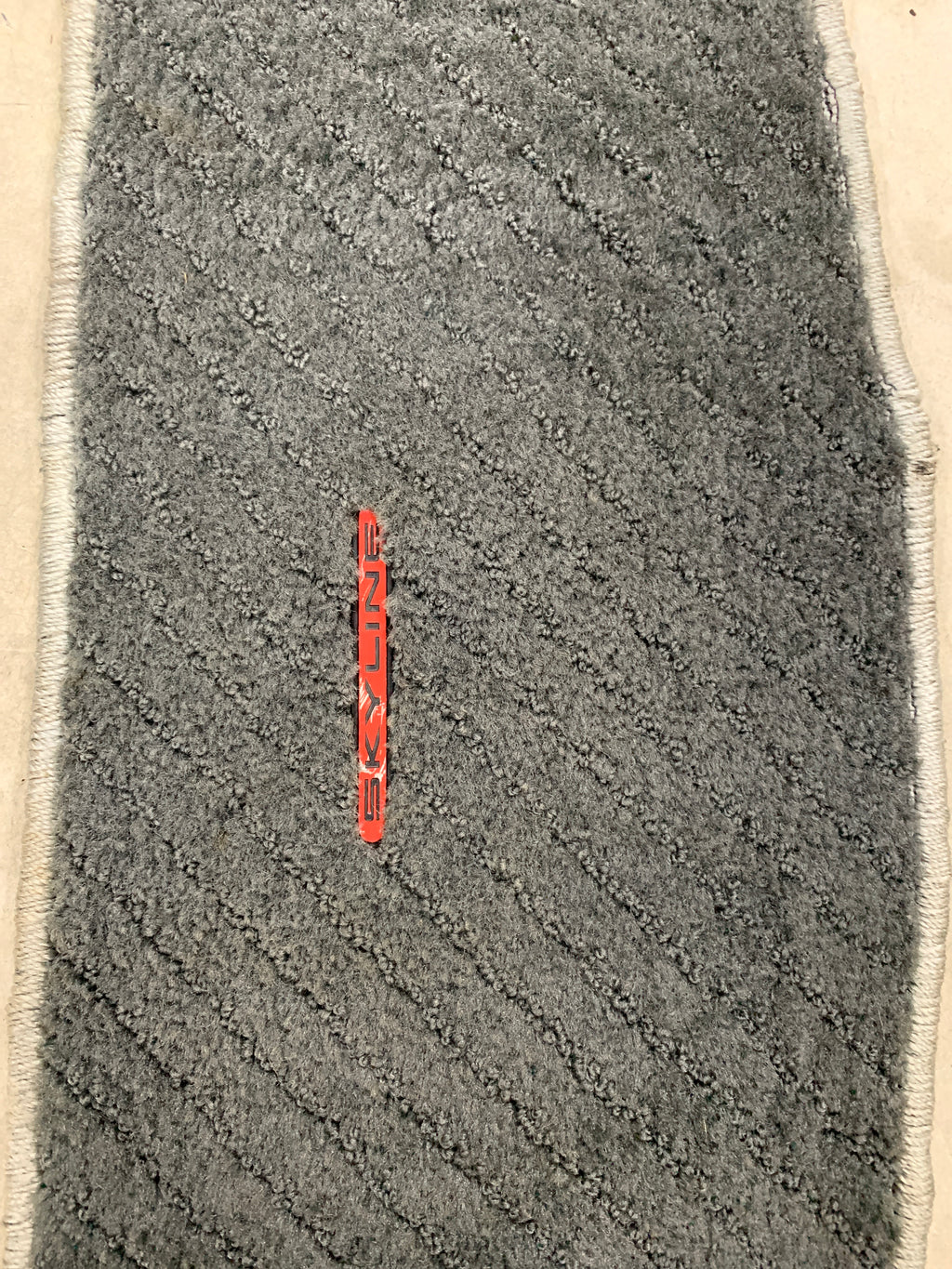 Rear Center Mat, R32