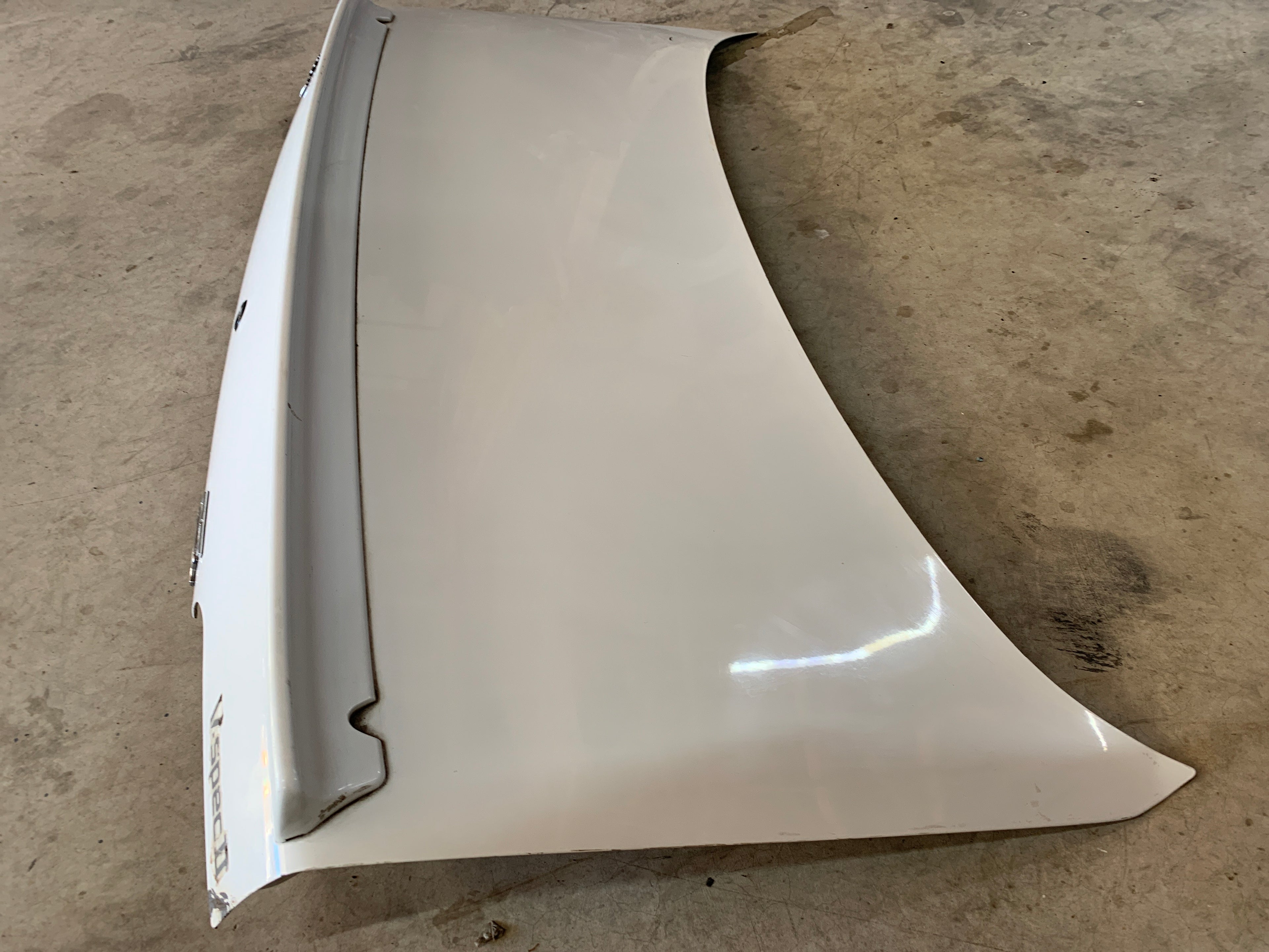 V-spec Boot Lid, R32 GTR
